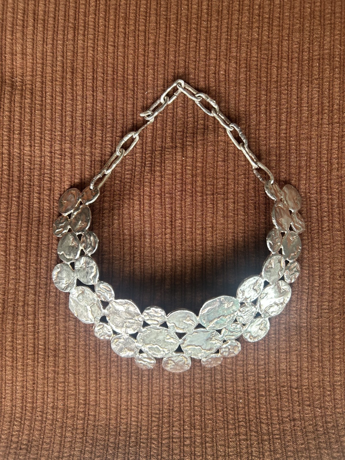 Rare Vintage Signed Biche de Bere Hammered Collar Chocker Necklace