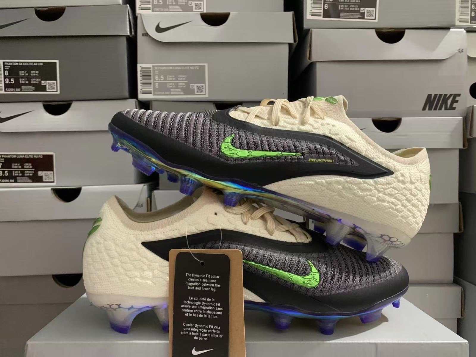 Nike Phantoms Kobe Elite FG Sizes 5-11.5 Available Nike Phantoms Kobe Elite FG Sizes 5-11.5 Available