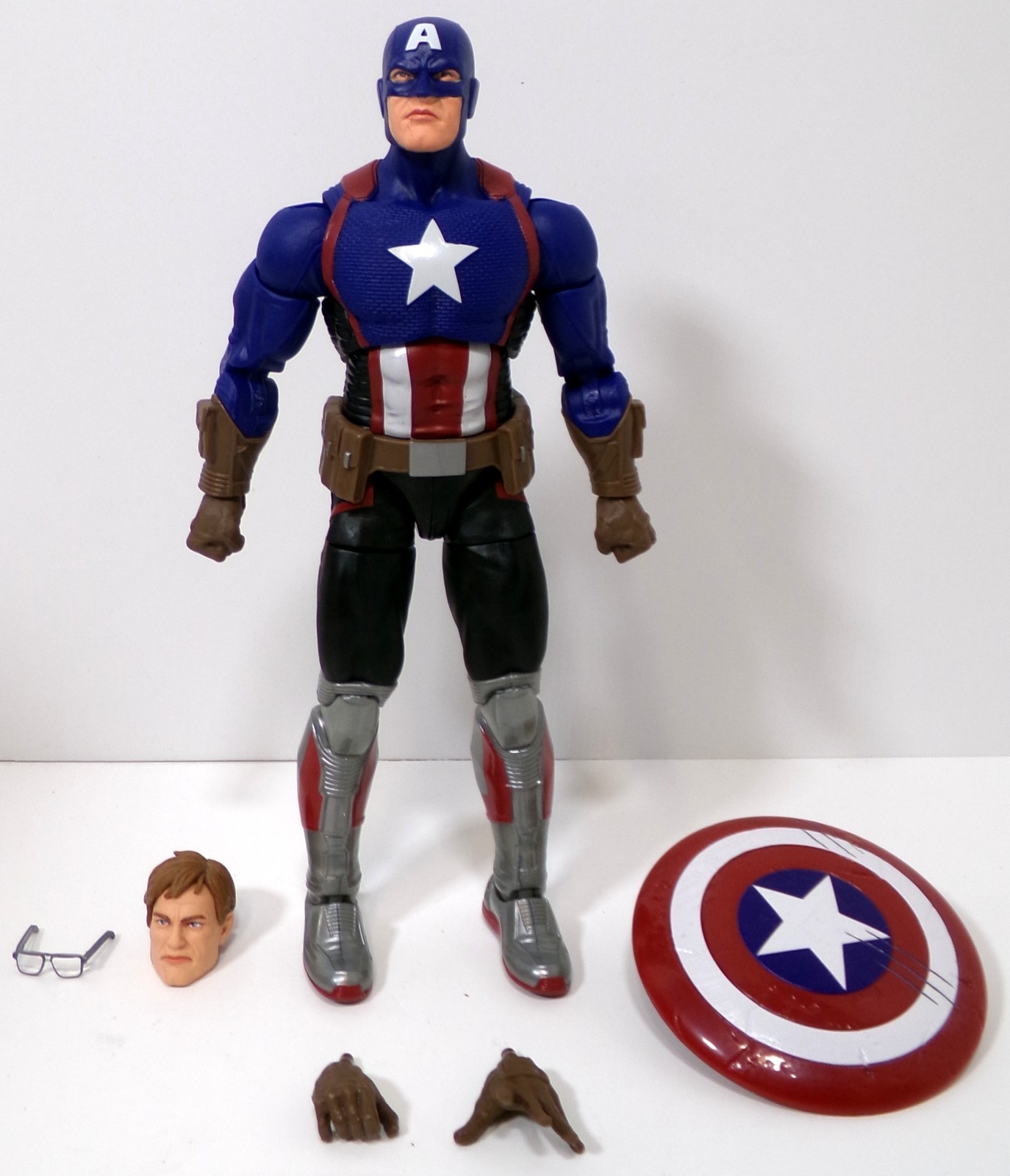 Marvel Legends MTG Super Heroes Captain America 6\