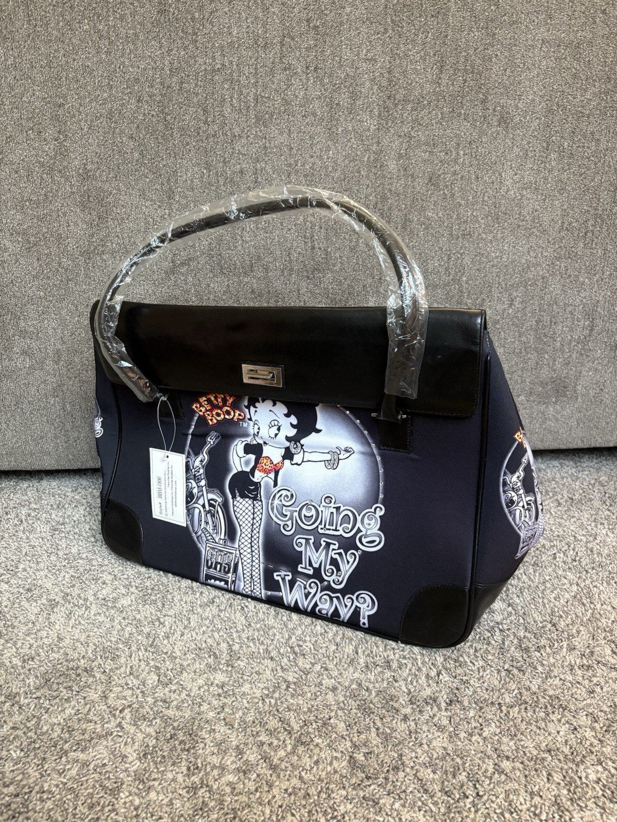 Betty Boop Going My Way Large Travel Tote Handbag Rhinestone NWT Vintage 2006 Betty Boop Going My Way Large Travel Tote Handbag Rhinestone NWT Vintage 2006