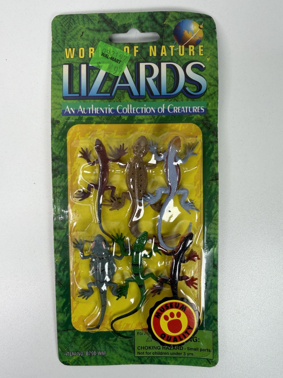 Vintage World of Nature Lizards Toy Figure Set Walmart B798-WM NEW Sealed