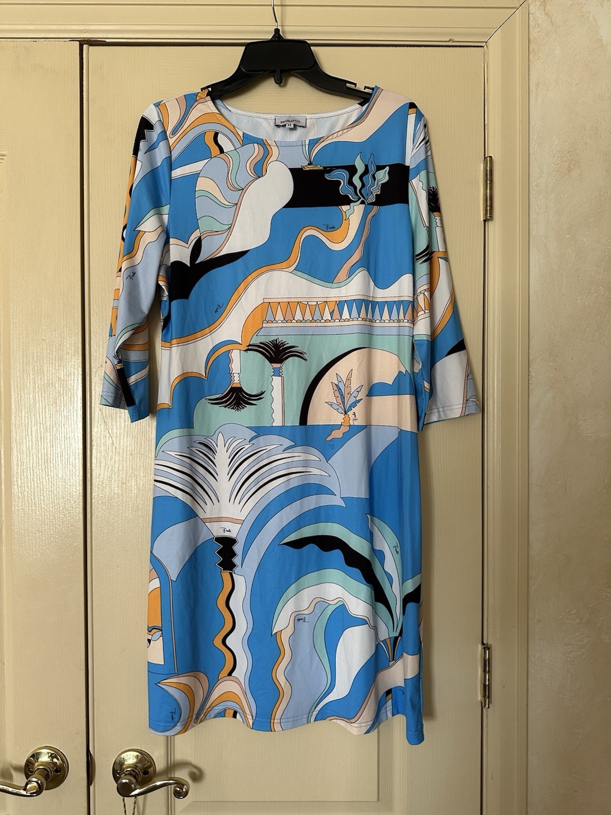 Emilio Pucci Authentic Silk Jersey Sheath Dress Multicolored EU44, US12 EUC Emilio Pucci Authentic Silk Jersey Sheath Dress Multicolored EU44, US12 EUC