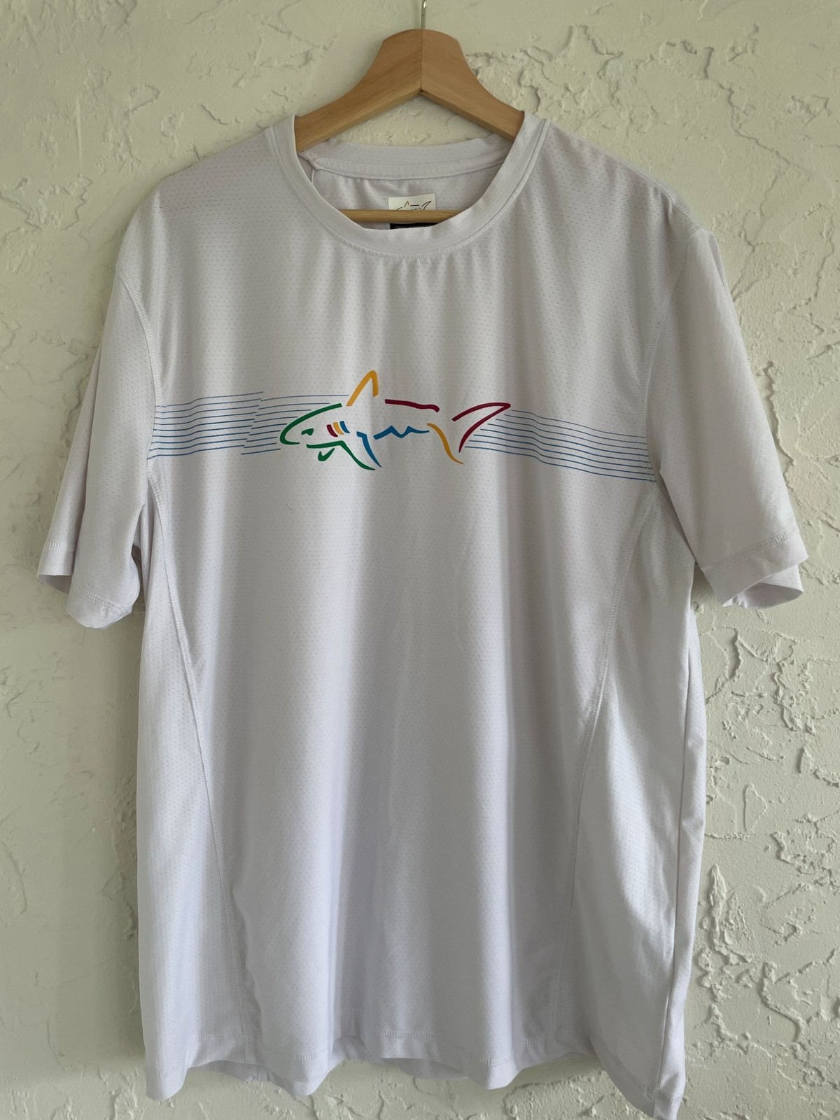 Greg Norman Play Dry shirt - Size large Greg Norman Play Dry shirt - Size large