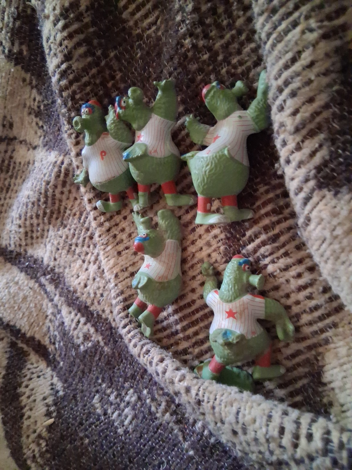 5 vintage 1987 Phillie Phanatic PVC figures