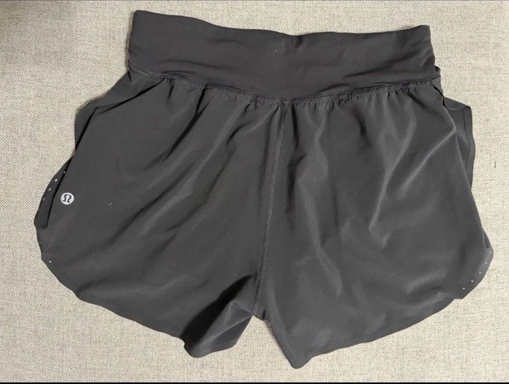 Lululemon Women’s Black Athletic Fast and Free Shorts, Size 4 Lululemon Women’s Black Athletic Fast and Free Shorts, Size 4