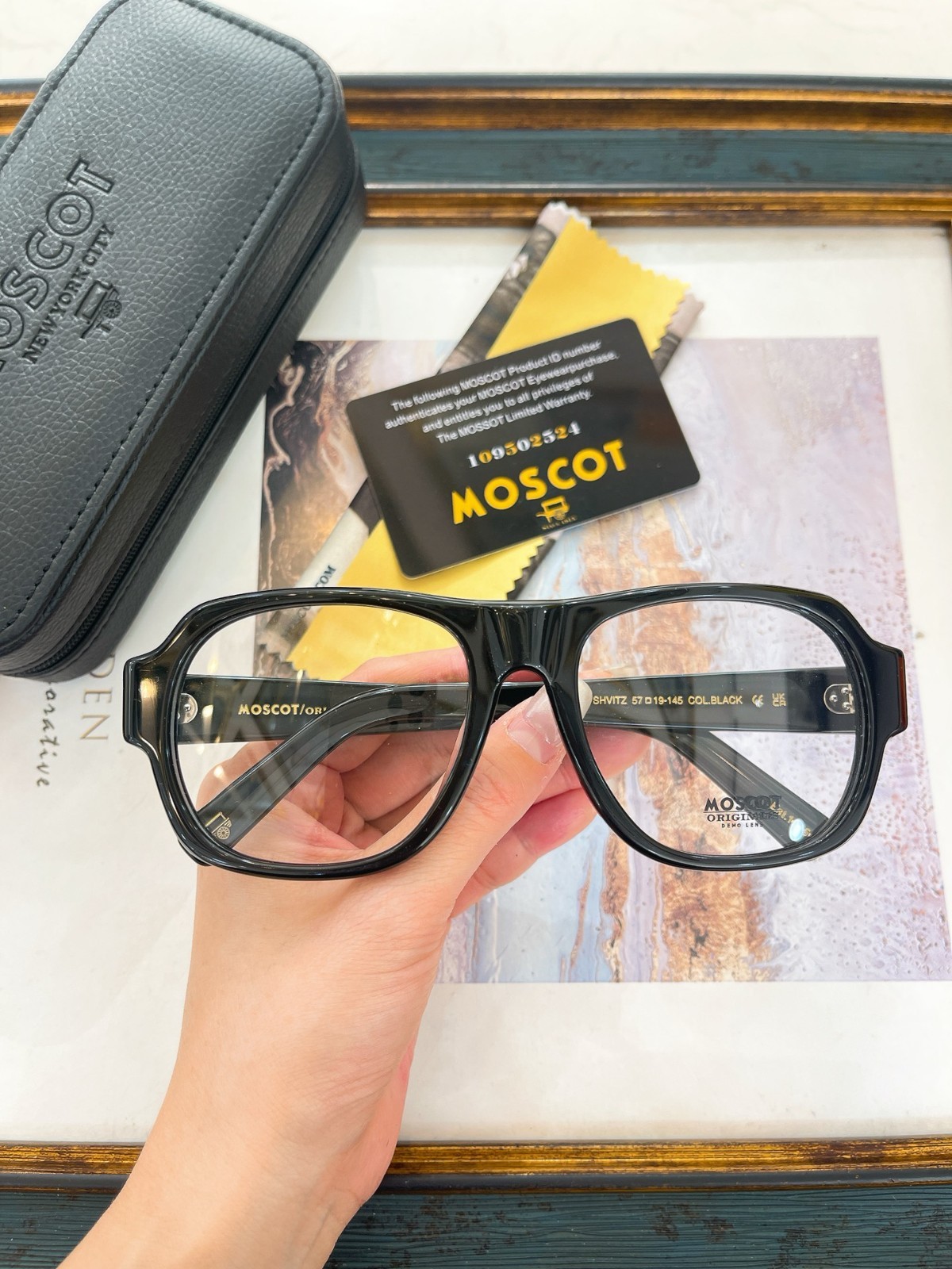 MOSCOT Style Unisex Sunglasses - MODEL:SHVITZ - SIZE: 57口19-145 MOSCOT Style Unisex Sunglasses - MODEL:SHVITZ - SIZE: 57口19-145