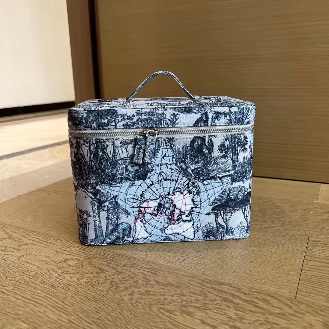 NEW Dior Beauty Around the World Large Vanity Case with Mirror Blue Makeup bag