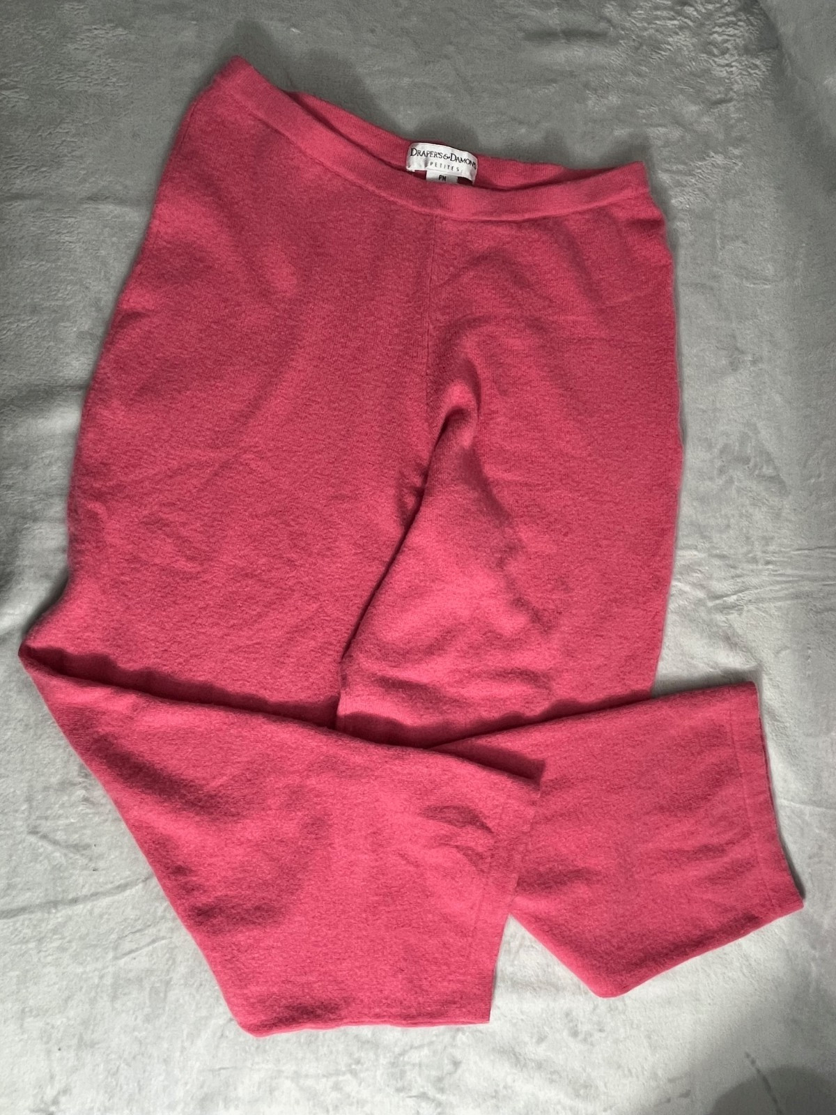 Vintage 90s Draper’s & Damon’s 100% Cashmere Lounge Pants Pink Petites PM Vintage 90s Draper’s & Damon’s 100% Cashmere Lounge Pants Pink Petites PM
