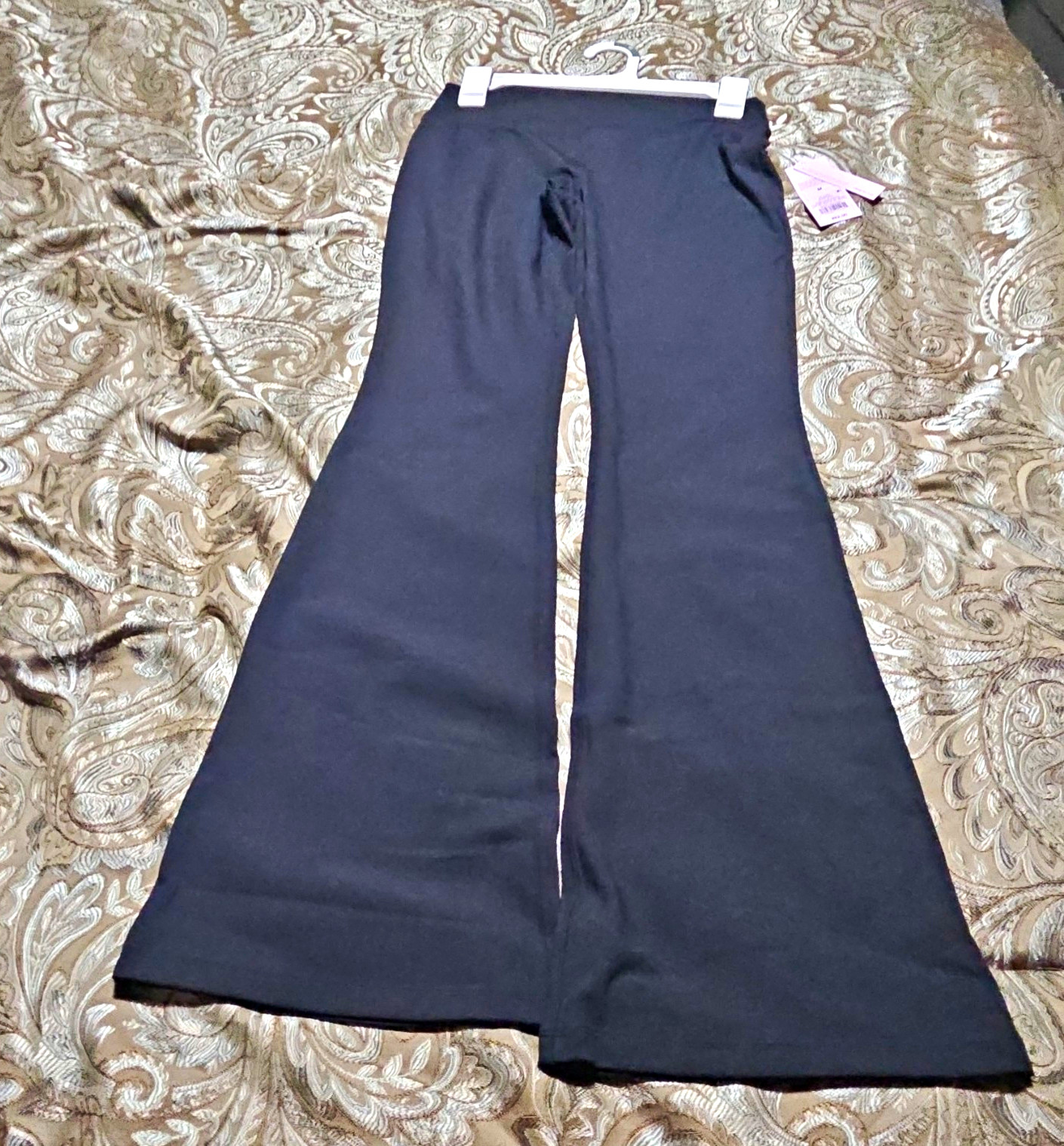 Wild Fable Black Flare Leggings Women’s M Stretch High Rise Solid Yoga Wild Fable Black Flare Leggings Women’s M Stretch High Rise Solid Yoga