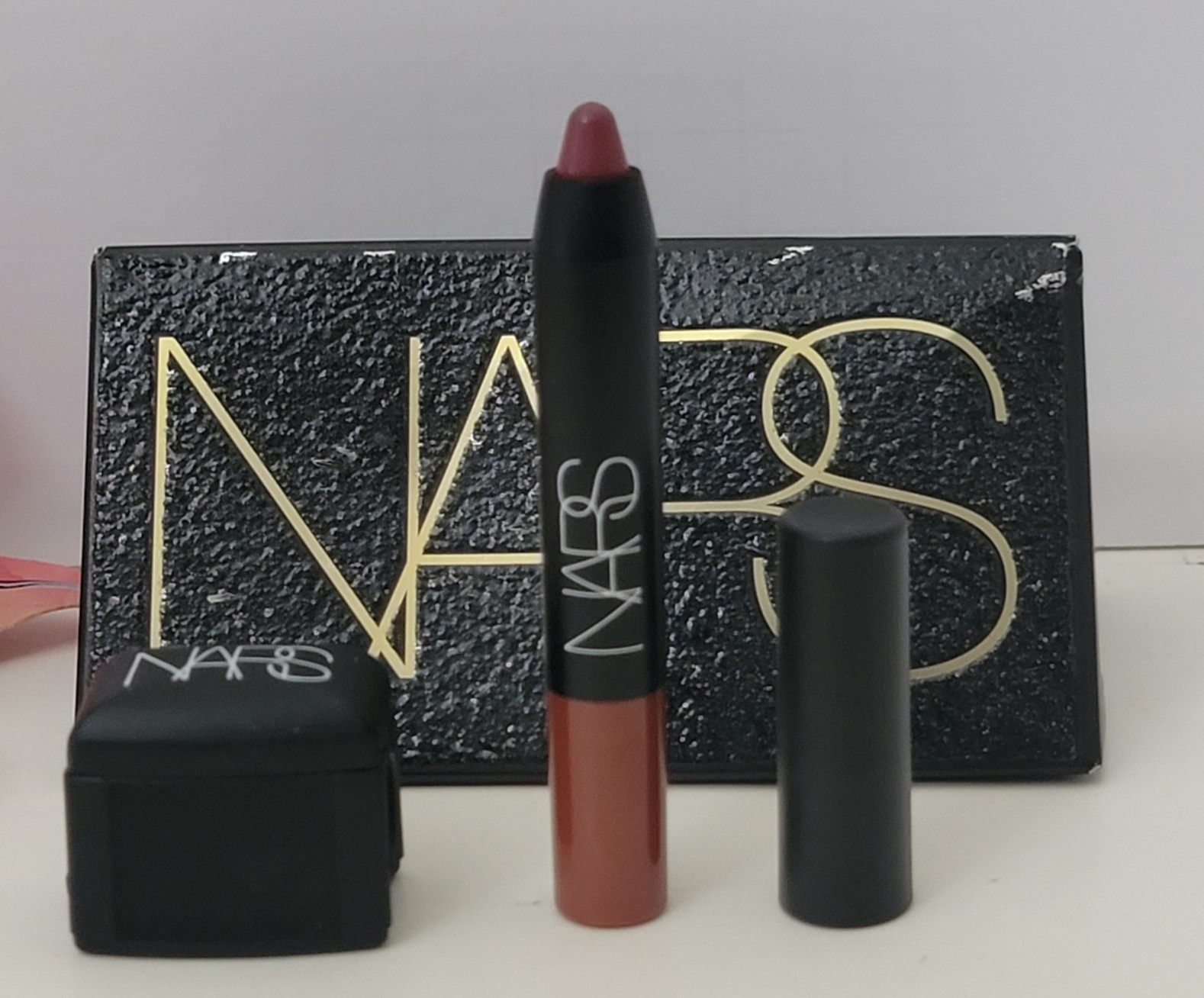 NARS DISCO BABY VELVET MATTE LIP PENCIL 0.06 oz/1.8 g DO ME BABY + SHARPENER NARS DISCO BABY VELVET MATTE LIP PENCIL 0.06 oz/1.8 g DO ME BABY + SHARPENER