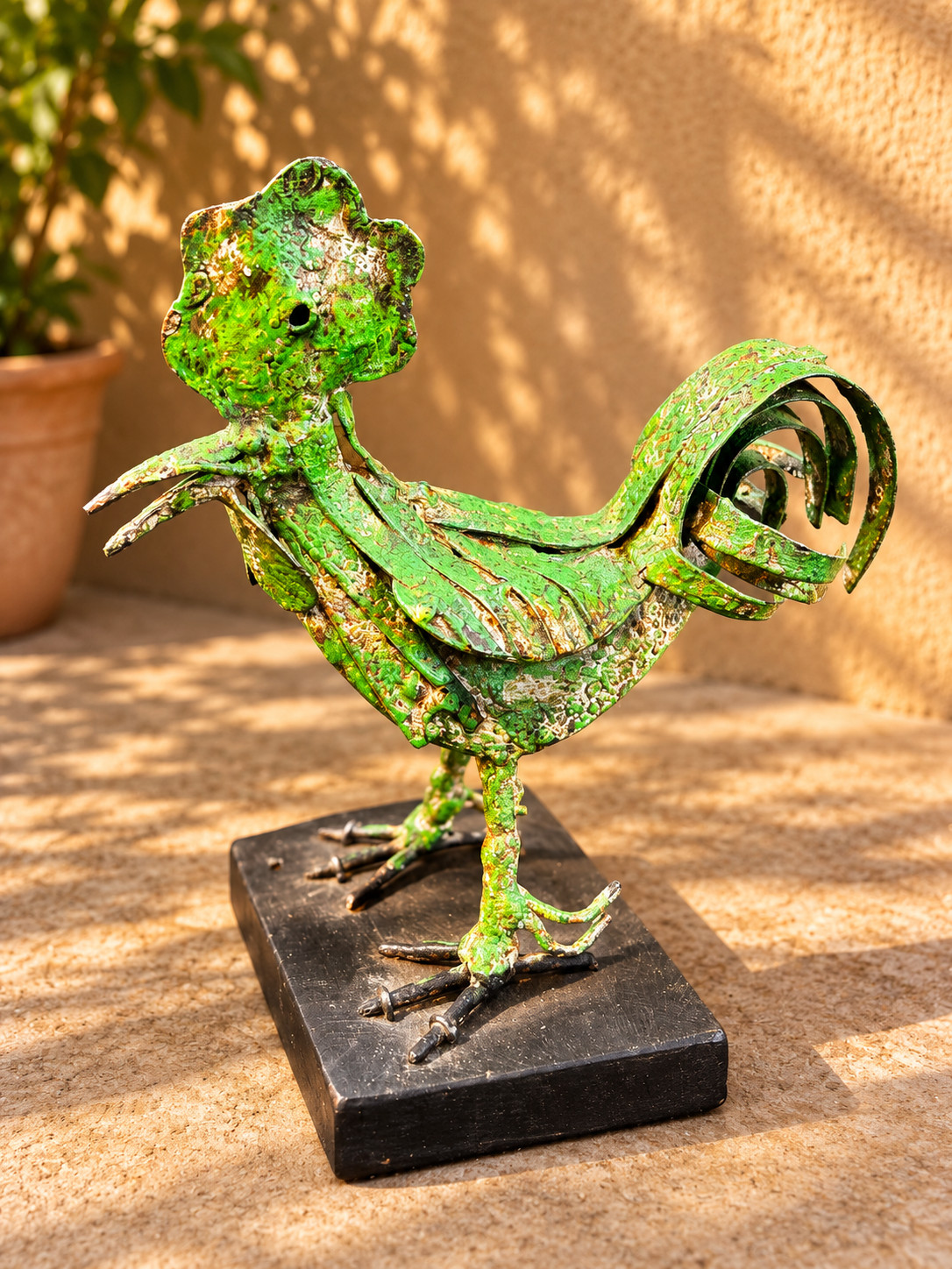 Green Metal Rooster Sculpture Rustic Distressed Chicken Farmhouse Table Decor