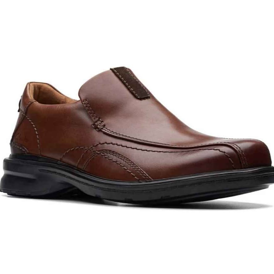 10.5M Clark\'s NEW Never Worn Men\'s Loafers Dark Tan also BLACK Pair 10.5M Clark\'s NEW Never Worn Men\'s Loafers Dark Tan also BLACK Pair