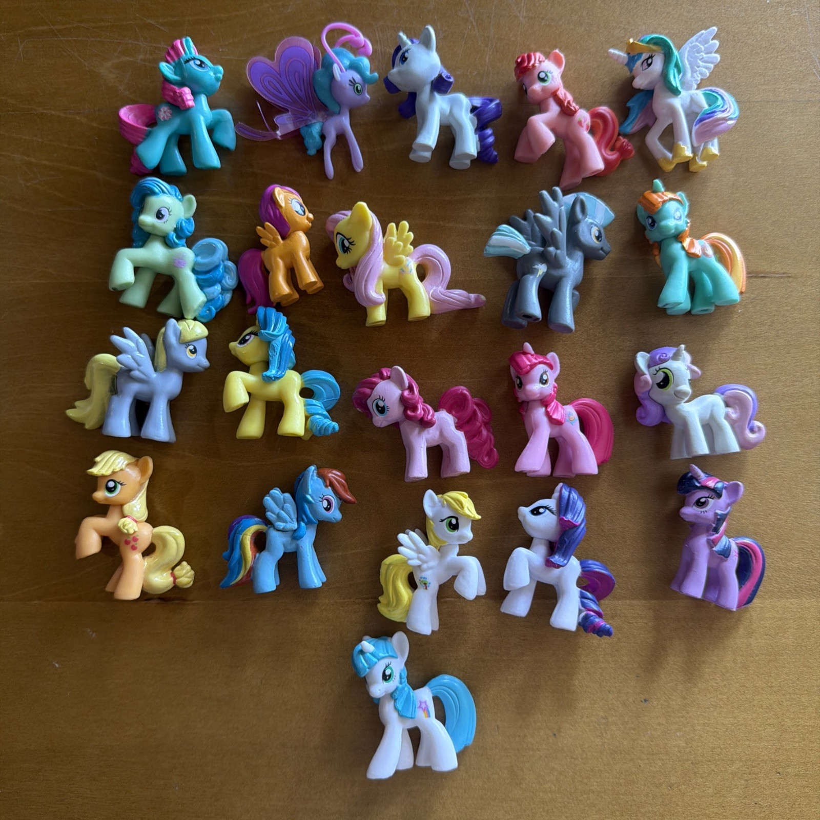 My Little Pony MLP Hasbro Mini Figure Lot of 21 Pony Toys 2\ My Little Pony MLP Hasbro Mini Figure Lot of 21 Pony Toys 2\