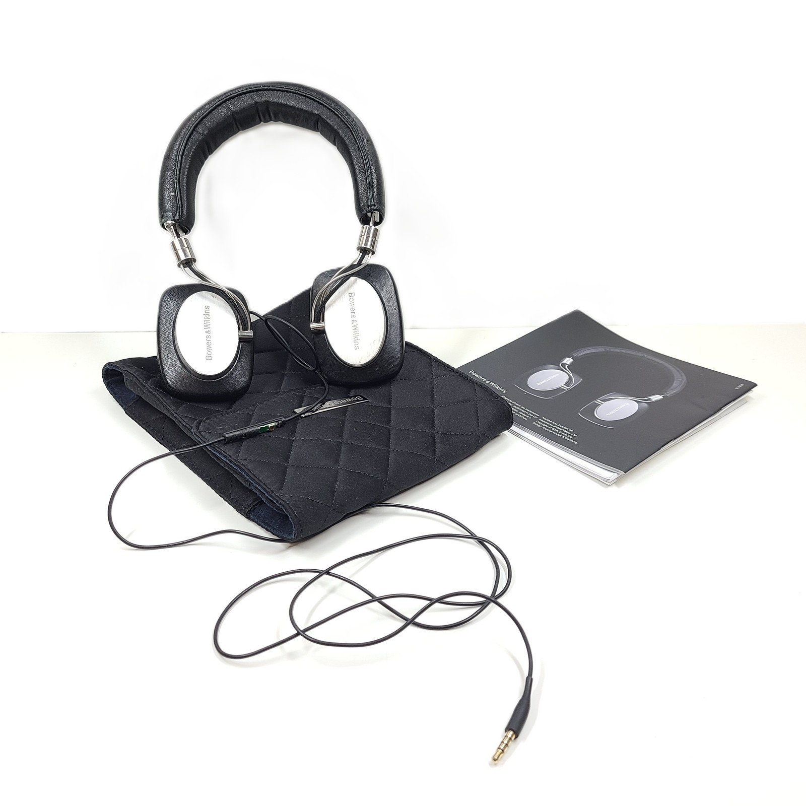 Bowers & Wilkins P5 Wired On-Ear Headphones - Black Grade C READ