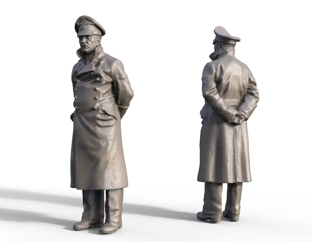 1/35 Scale WwII German Commander Figure Model Kit Resin Printed 1/35 Scale WwII German Commander Figure Model Kit Resin Printed
