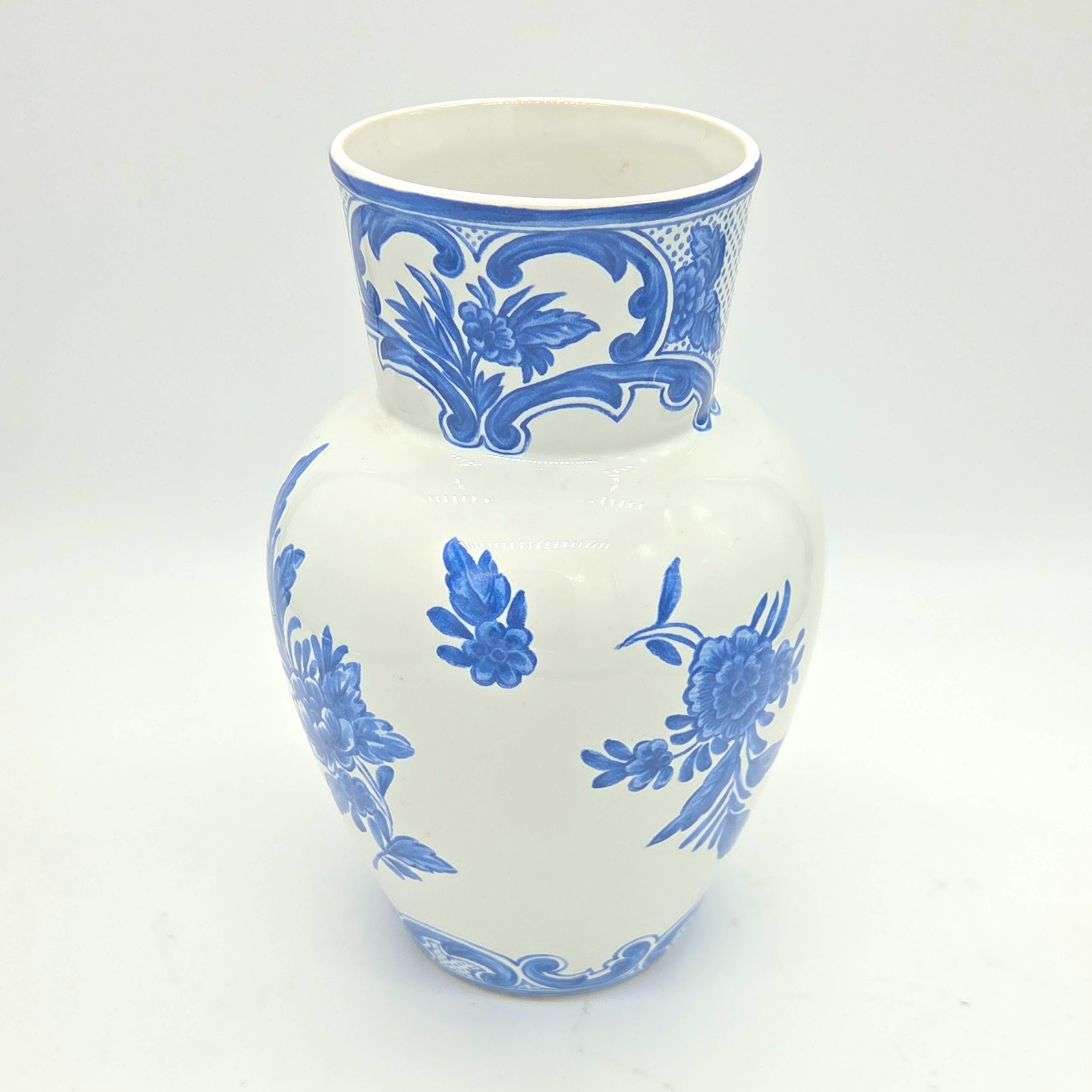 Vintage 1996 Tiffany & Co Delft Blue and White Vase Made in Portugal 9.5”