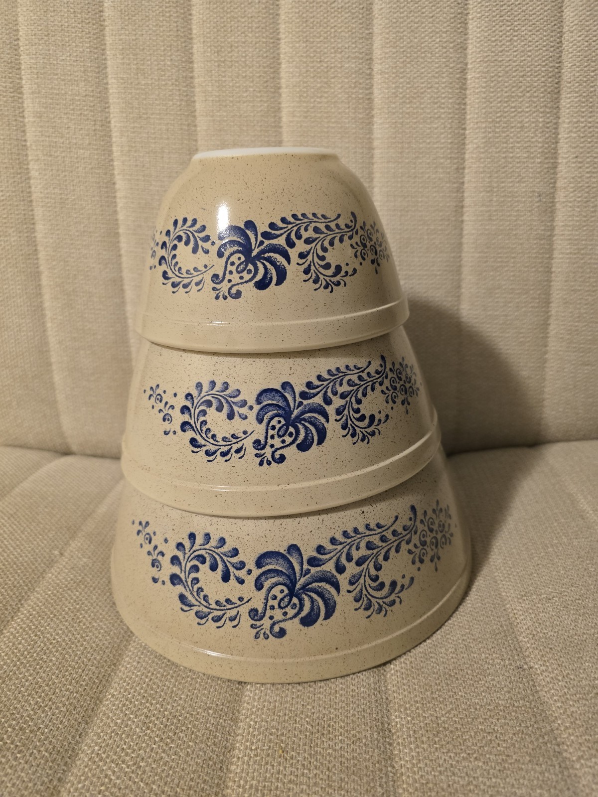 Pyrex Homestead Blue Vintage Mixing Nesting Bowls Set of 3