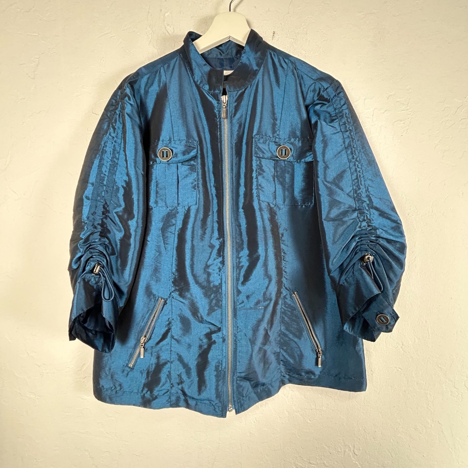 Chico\'s Womens Size 2 Blue Shimmer Zip Jacket Ruched Sleeve Lightweight Pockets