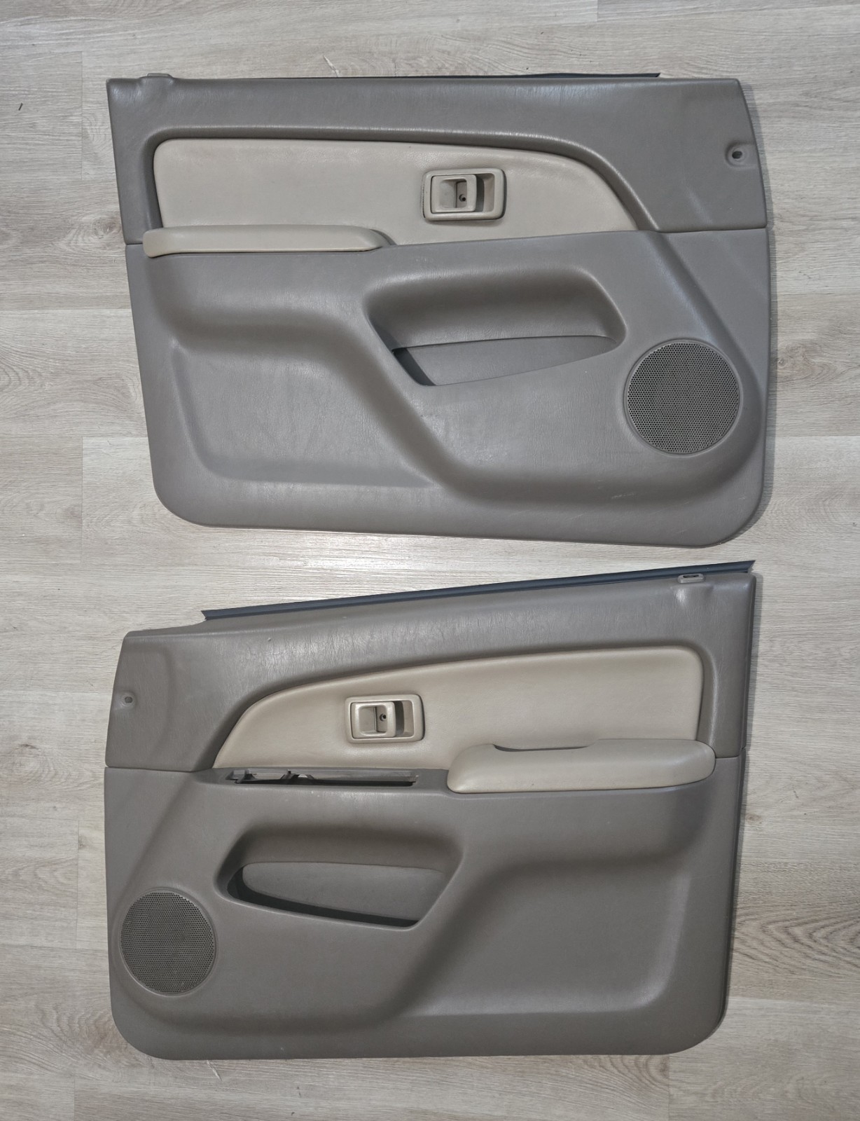 💎1996-2002 Toyota 4Runner Front Door Panel Set Tan/Brown Leather OEM 