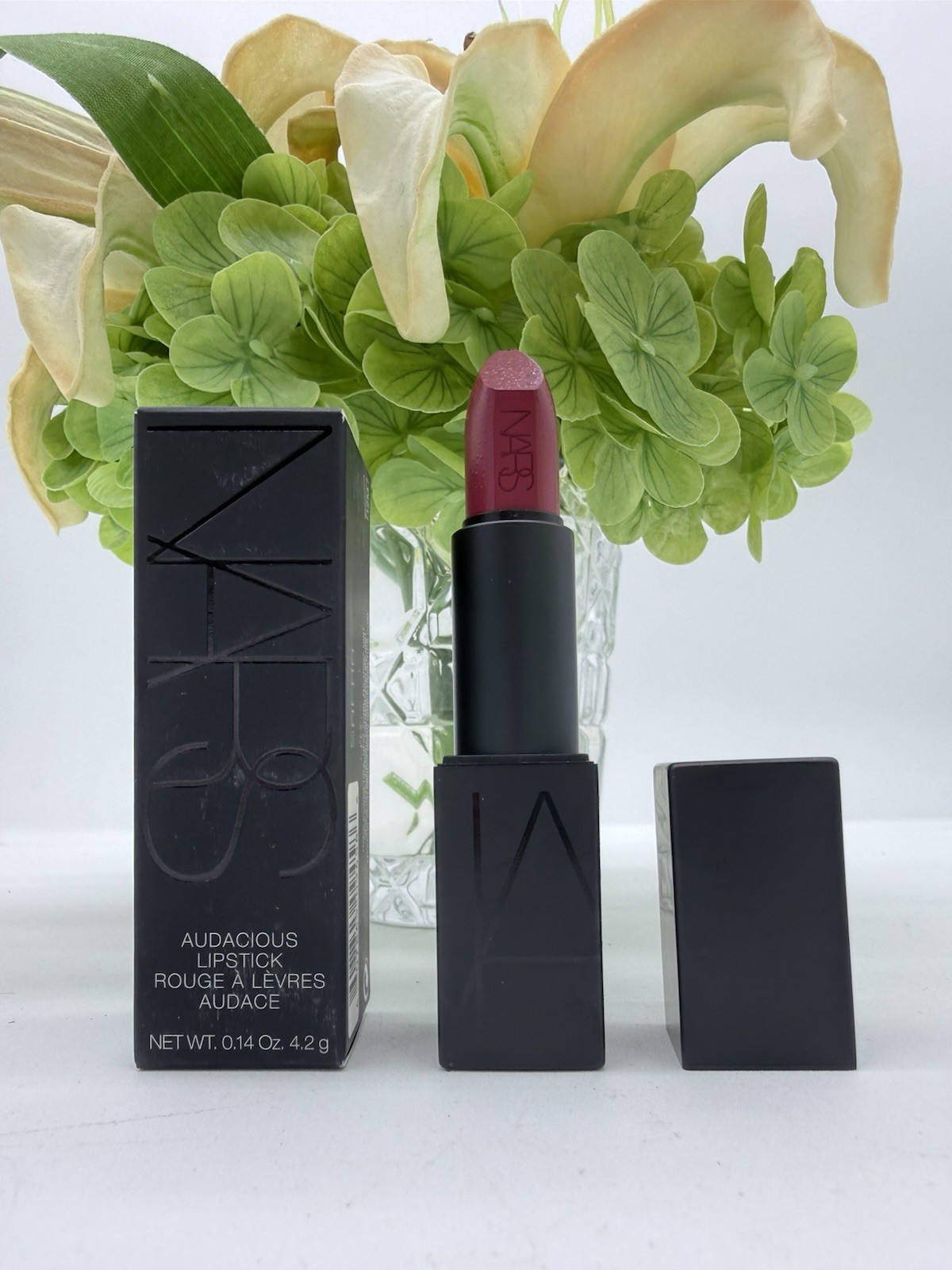 NARS Audacious Lipstick - Audrey 4.2g / .14oz NARS Audacious Lipstick - Audrey 4.2g / .14oz
