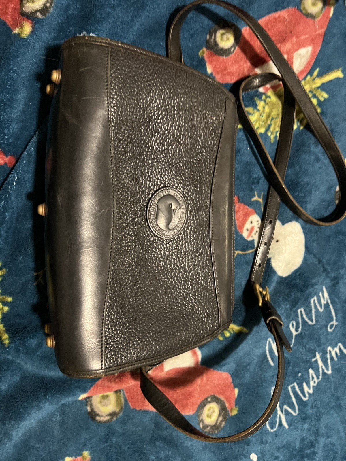 Vintage 90s Dooney & Bourke Black Pebbled Leather Crossbody Purse Bag no tag Vintage 90s Dooney & Bourke Black Pebbled Leather Crossbody Purse Bag no tag