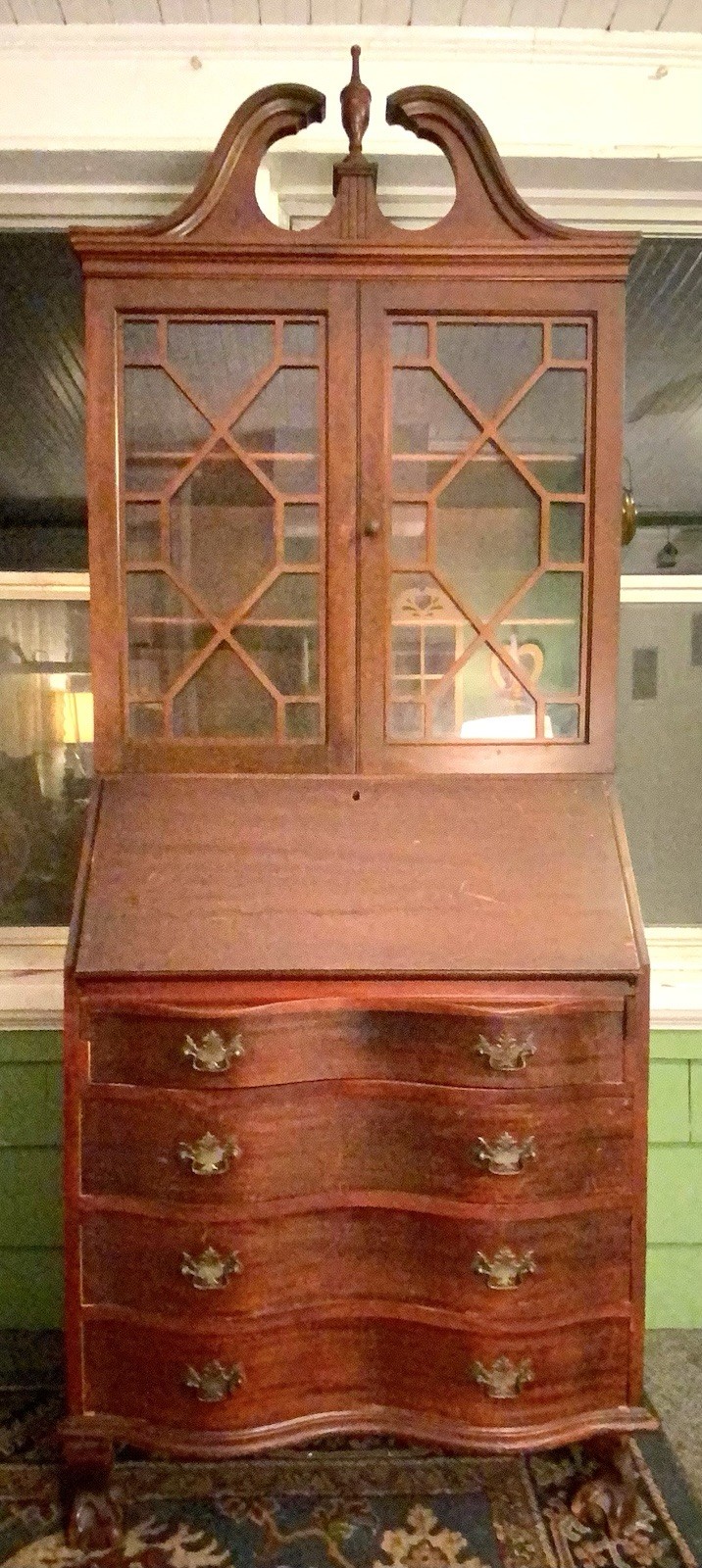 SOLID Antique Walnut Clawfoot Serpentine Secretary Desk Chippendale Bookcase SOLID Antique Walnut Clawfoot Serpentine Secretary Desk Chippendale Bookcase