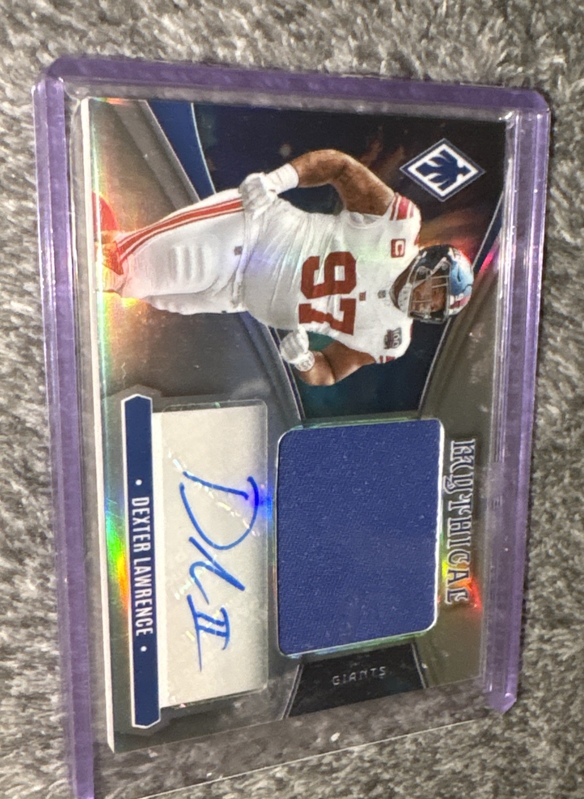 2025 Panini Phoenix - Mythical Materials Autographs Dexter Lawrence #MMA-DLE /49 2025 Panini Phoenix - Mythical Materials Autographs Dexter Lawrence #MMA-DLE /49