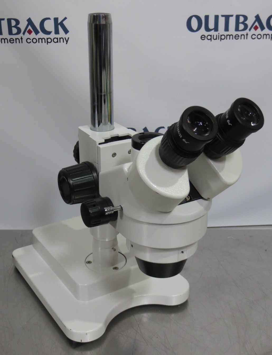 T203992 Amscope Trinocular Stereo Microscope w/ Stand