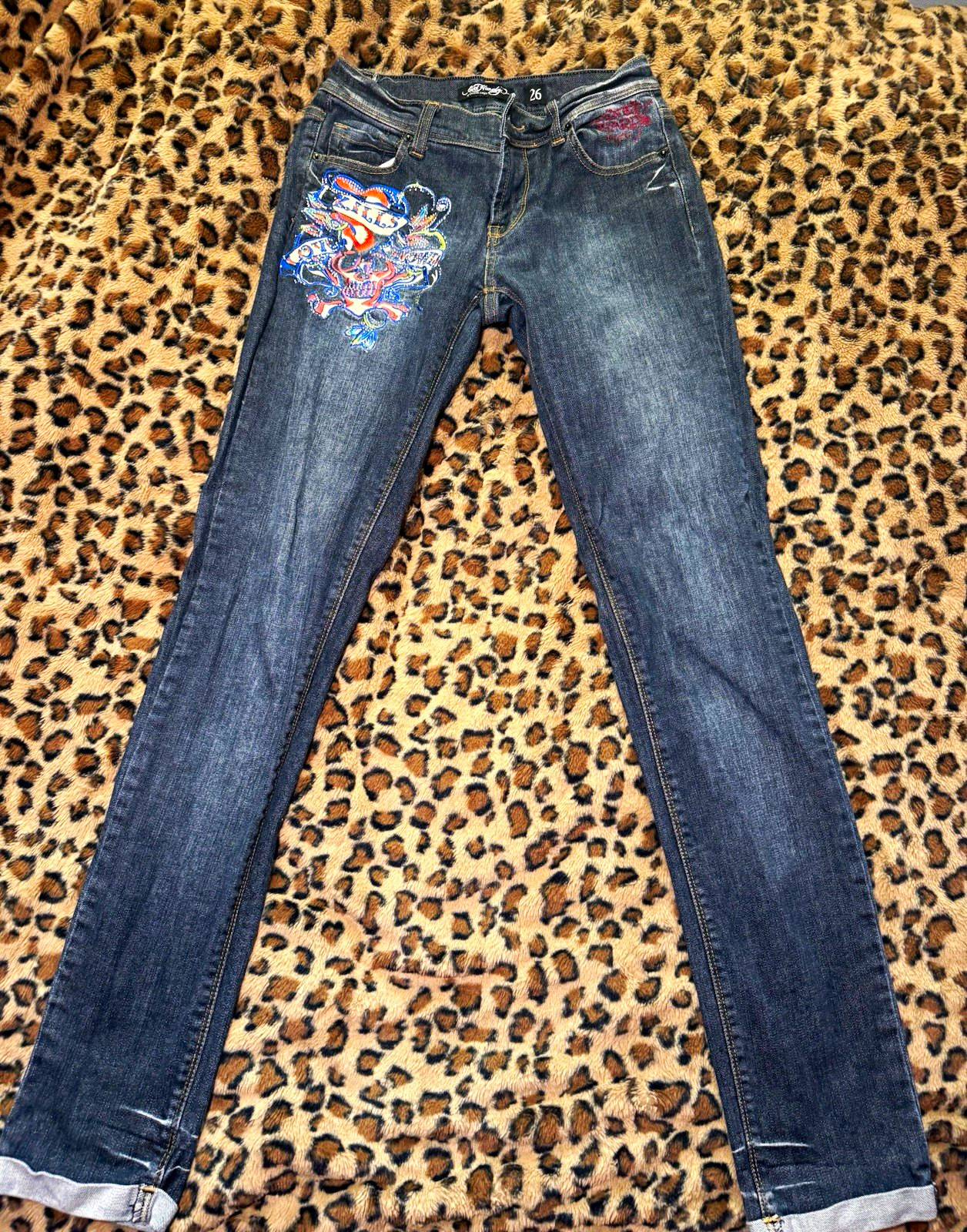 VINTAGE BEDAZZLED ED HARDY SKINNY JEANSS #edhardy #vintage #vingagedenim