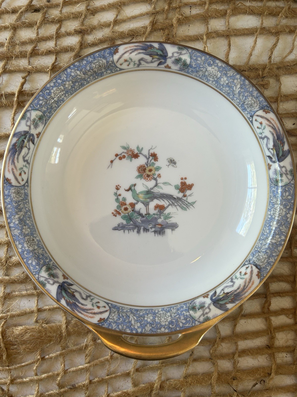 Beautiful Haviland Limoges Rajah 8.5” Round Bon Bon Dish with Gold Handle
