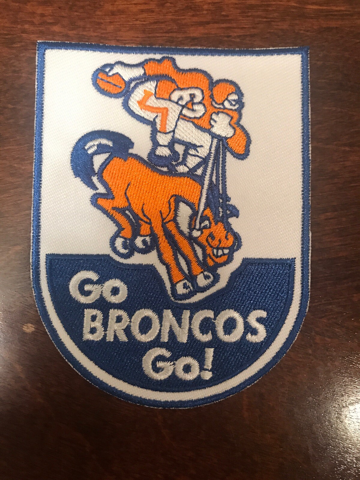 DENVER BRONCOS Vintage Rare Embroidered Iron On Patch retro 1970\'S  NFL 4” X 3”