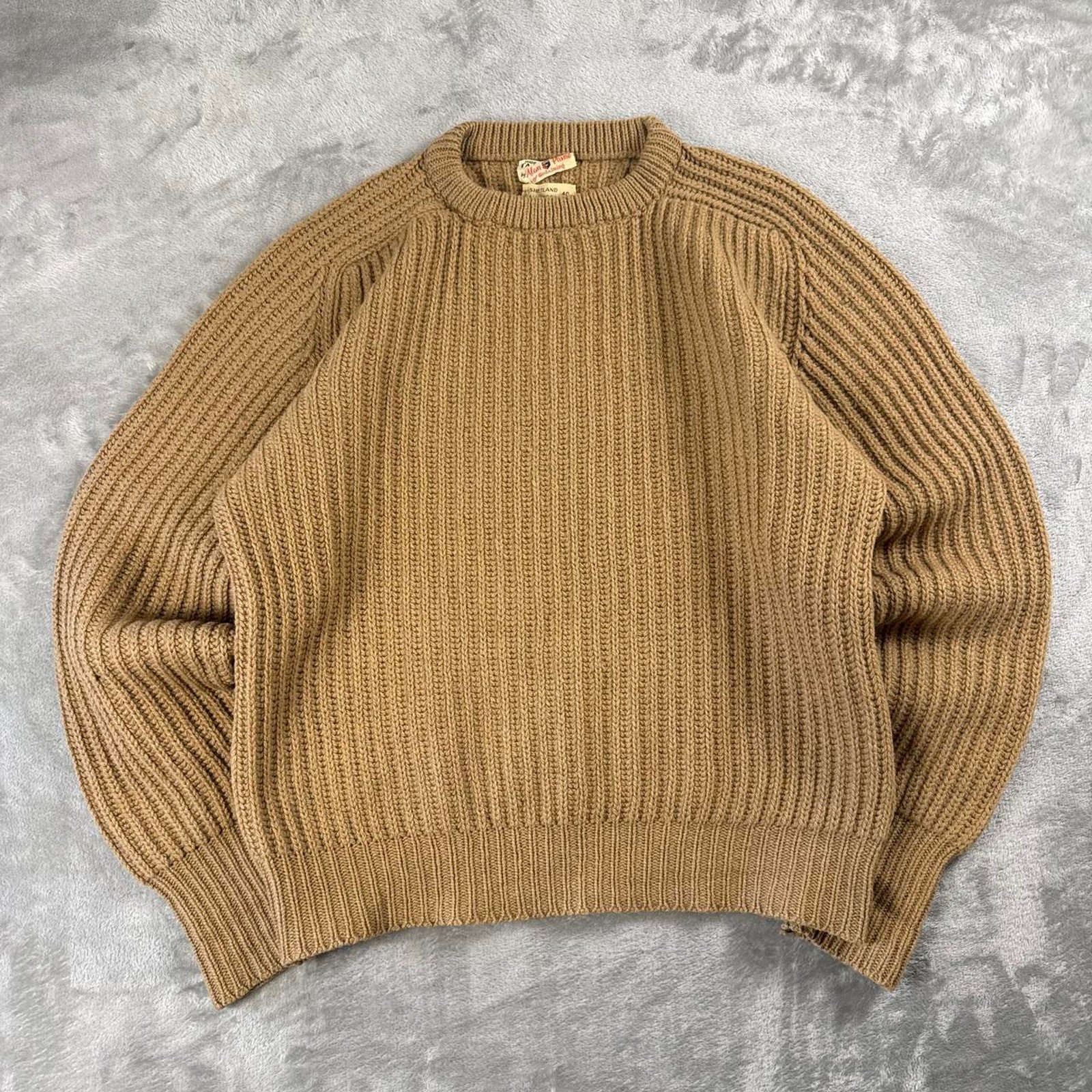 Vintage Alan Paine Shetland Wool Sweater Mens 40 Beige Crewneck Made England