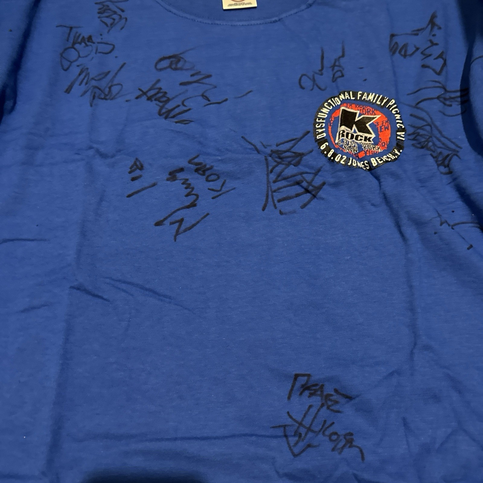 System Of A Down, Papa Roach, Korn, Hoobastank, POD, Incubus Signed Shirt System Of A Down, Papa Roach, Korn, Hoobastank, POD, Incubus Signed Shirt