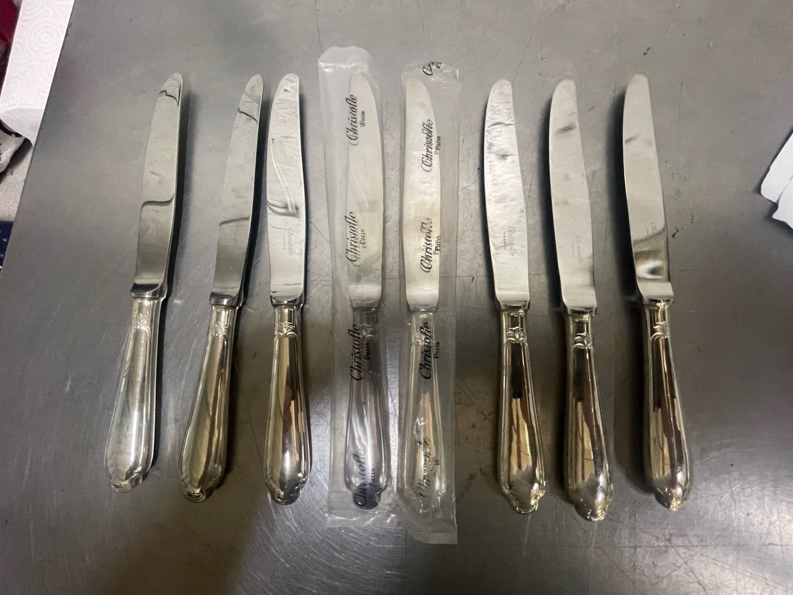 Christofle Pompadour 8 pieces Flatware Table Knives Knife Christofle Pompadour 8 pieces Flatware Table Knives Knife