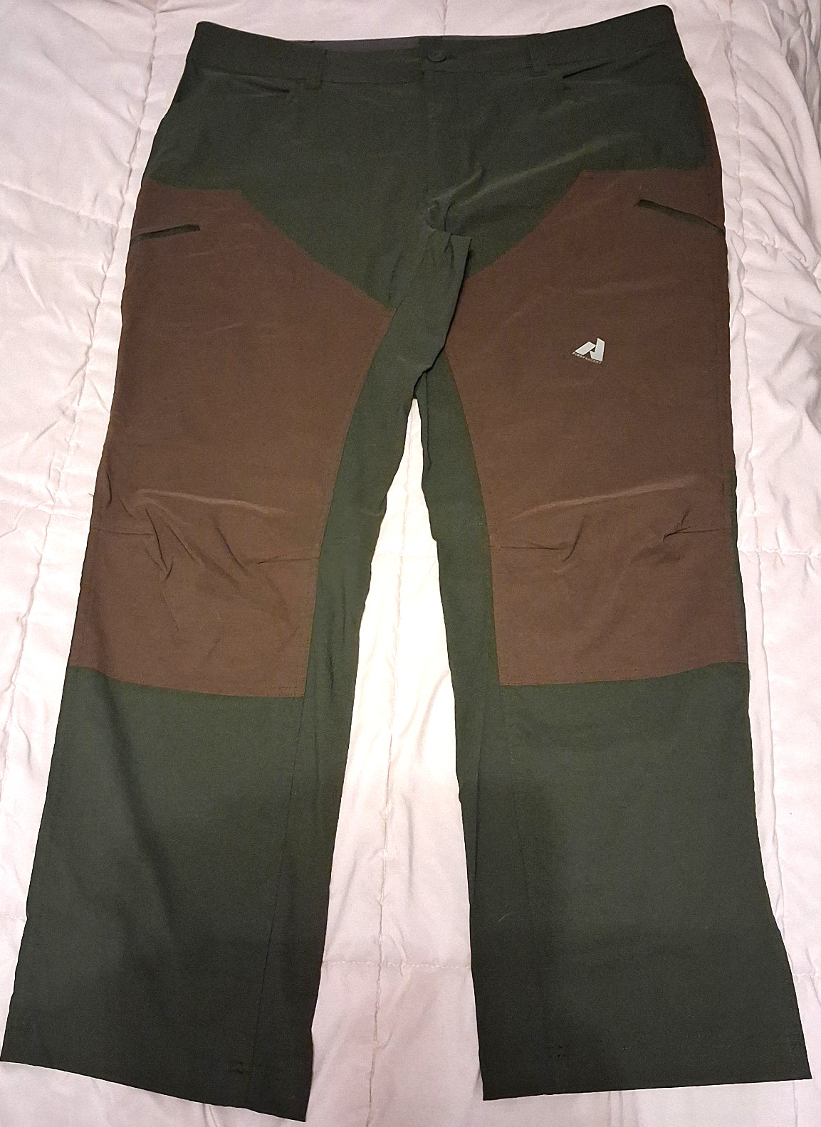 Eddie Bauer First Ascent Pro Guide Hiking/Outdoor Olive Green/Brown 40x32 Pants Eddie Bauer First Ascent Pro Guide Hiking/Outdoor Olive Green/Brown 40x32 Pants