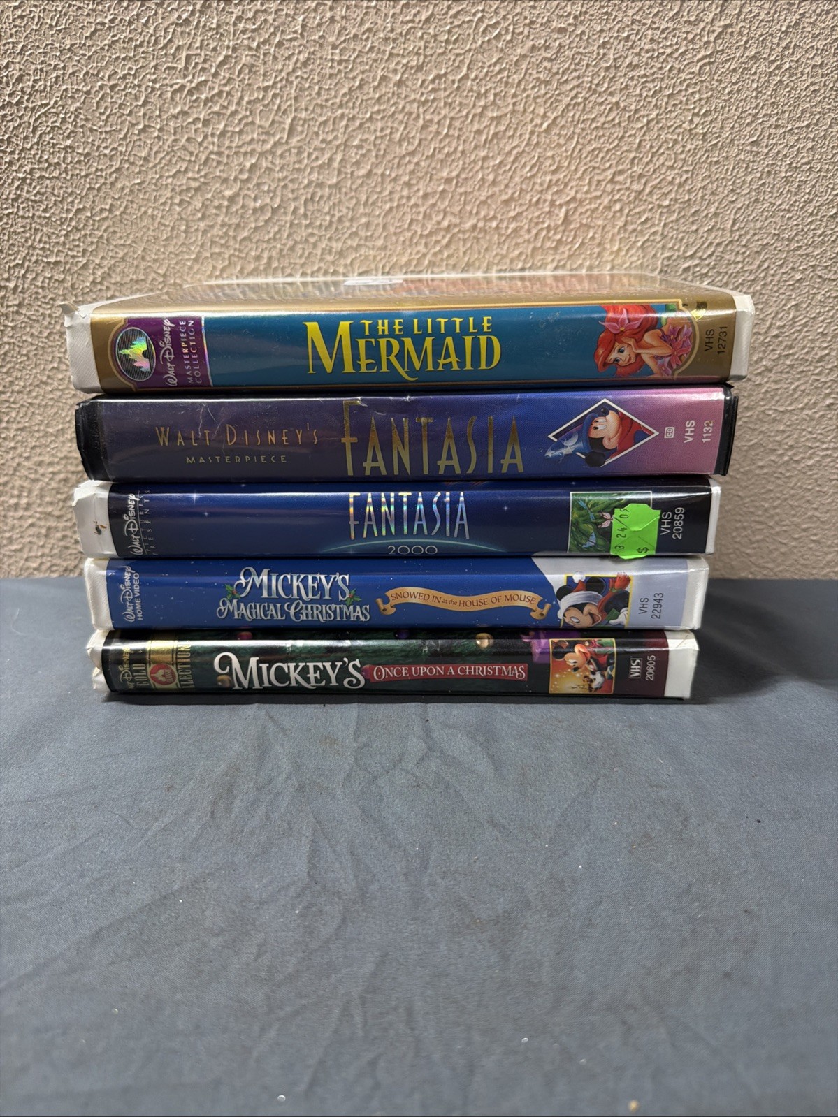 Vintage Clamshell Disney VHS Tapes, Lot Of 5 Vintage Clamshell Disney VHS Tapes, Lot Of 5