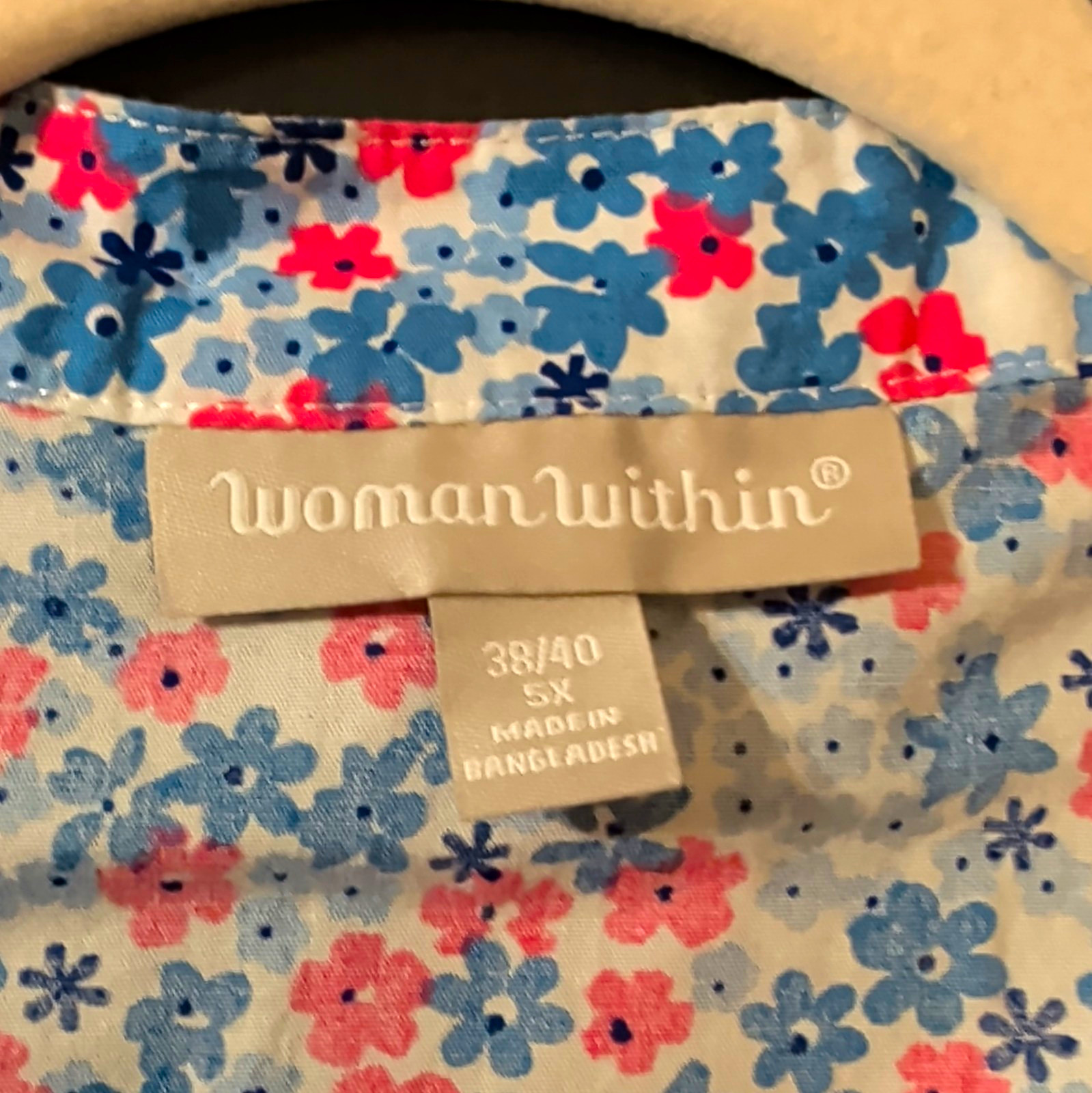 Woman Within Women\'s Plus 5X Blue/Pink/White Floral V-Neck Long Slv Tunic Blouse