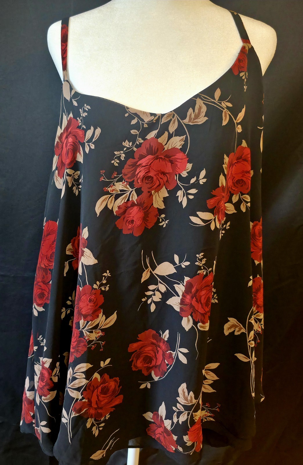 TORRID Women\'s Size 2X (18-20) Black Floral Fully Lined Adjustable Straps 