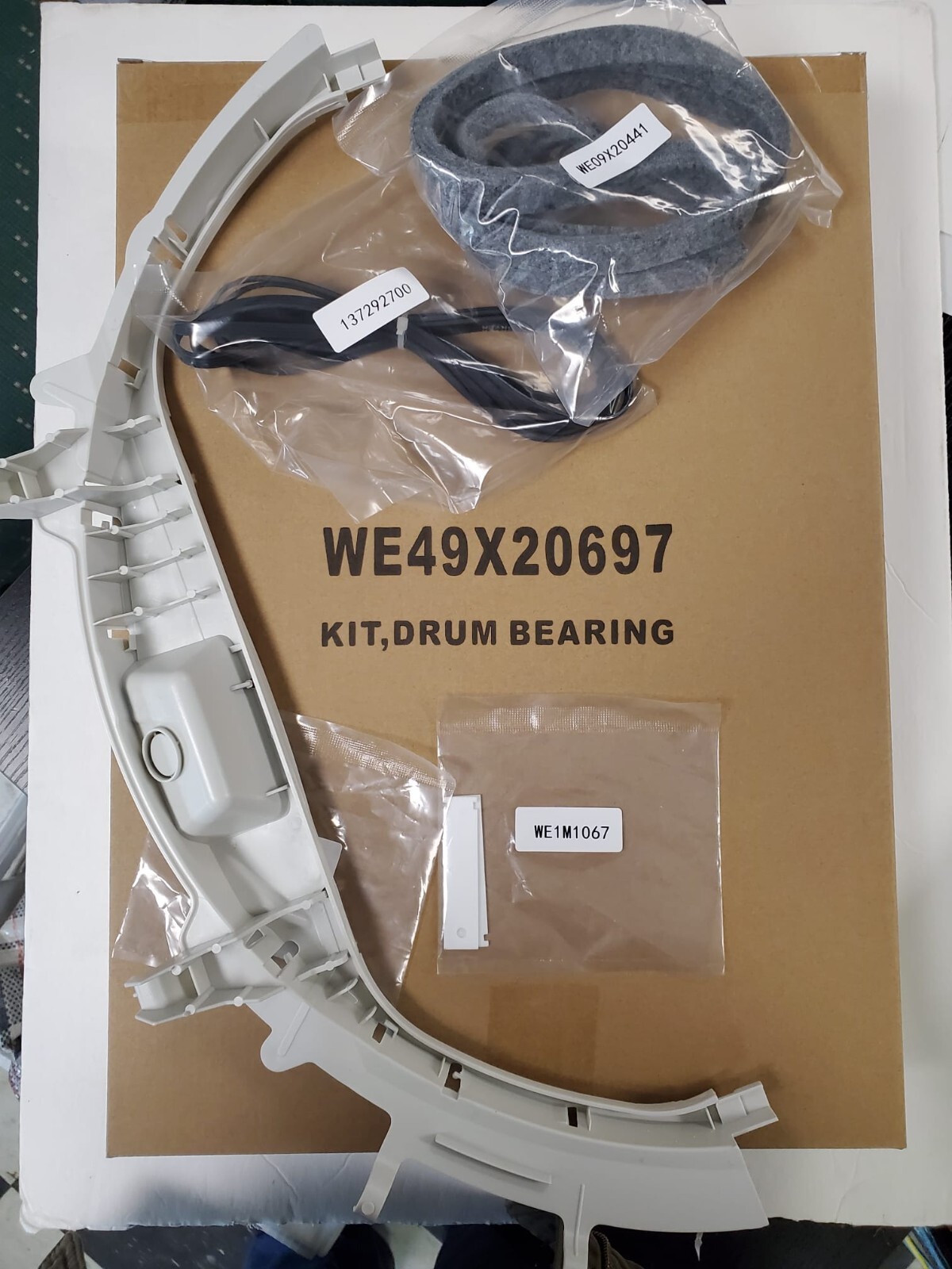WE49X20697 Dryer Bearing Kit for GE AP5806906 PS9493092- Open Box WE49X20697 Dryer Bearing Kit for GE AP5806906 PS9493092- Open Box