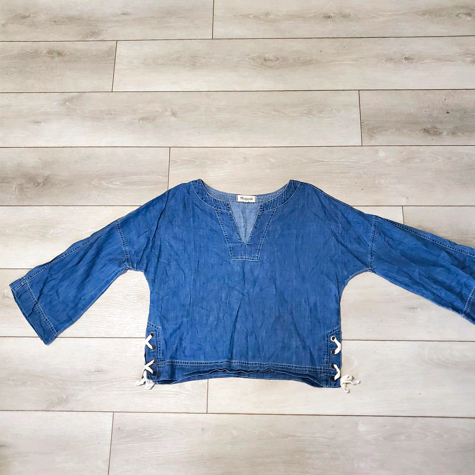 Madewell Women’s Blue Denim V-Neck Lace-Up Side Flared Long Sleeve Blouse S boho