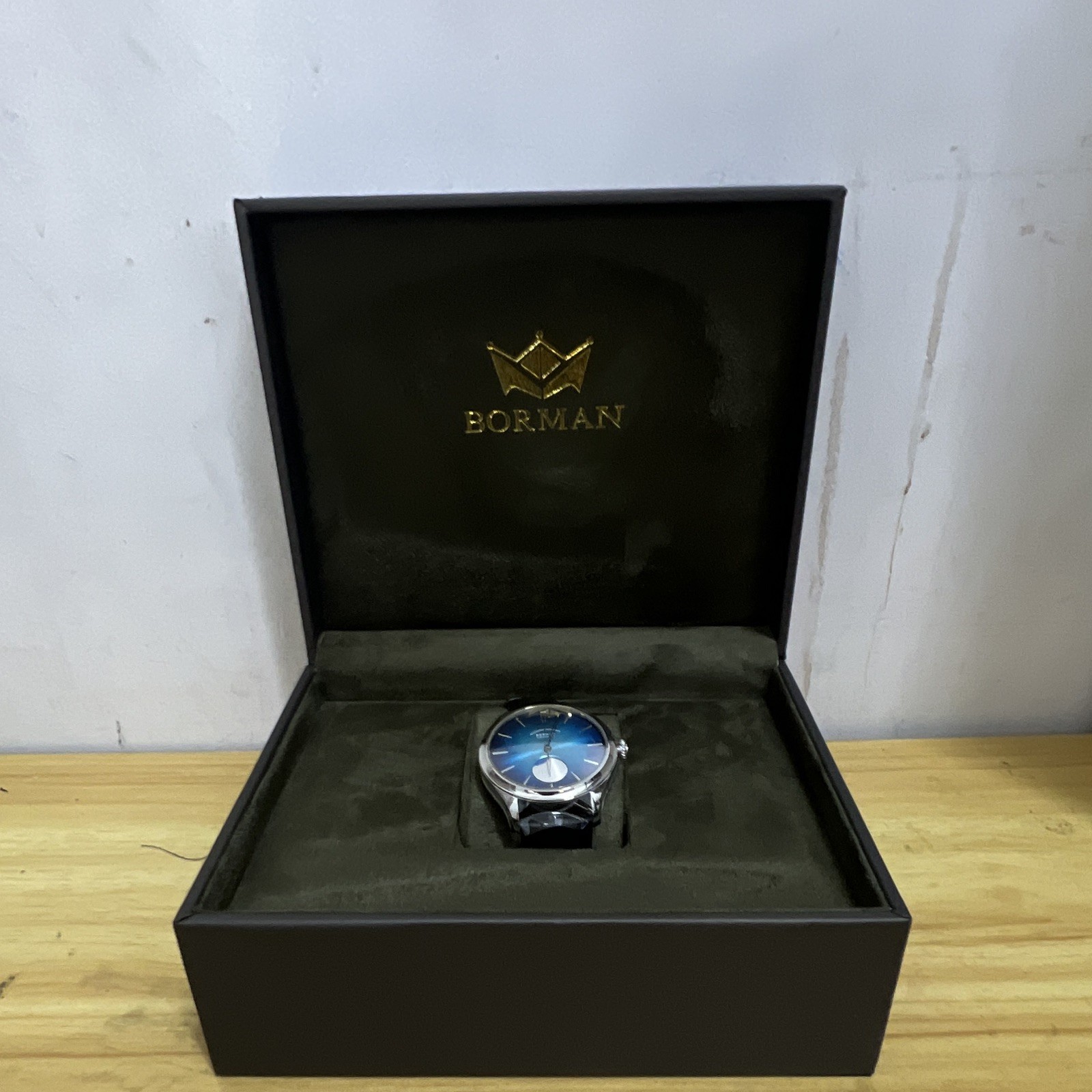 BORMAN Men’s Wrist Watch Blue Dial Silver Tone Black Band w/ Original Box
