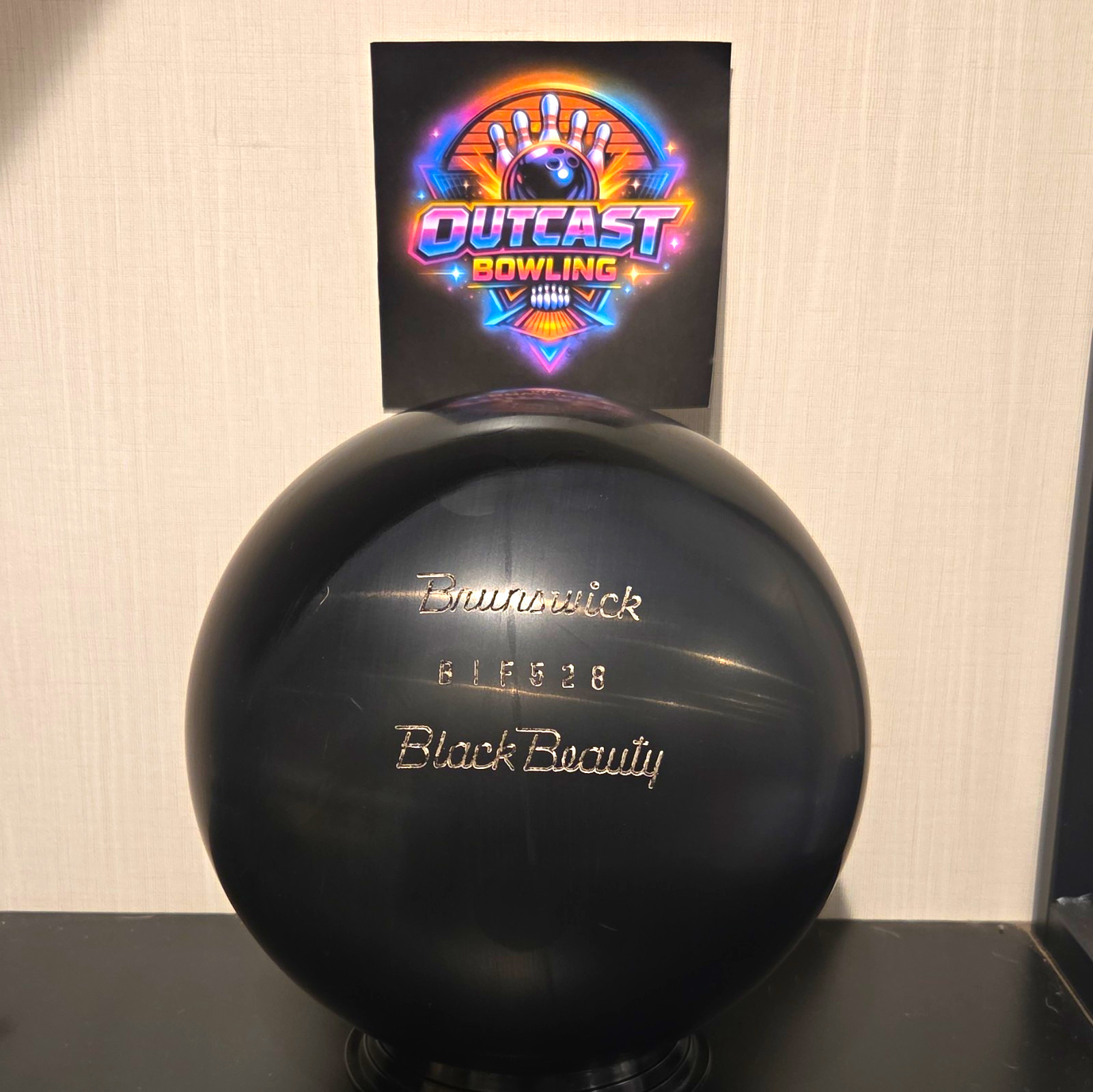 Brunswick Black Beauty #12 Lb. VINTAGE, Plugged, Resurfaced Brunswick Black Beauty #12 Lb. VINTAGE, Plugged, Resurfaced