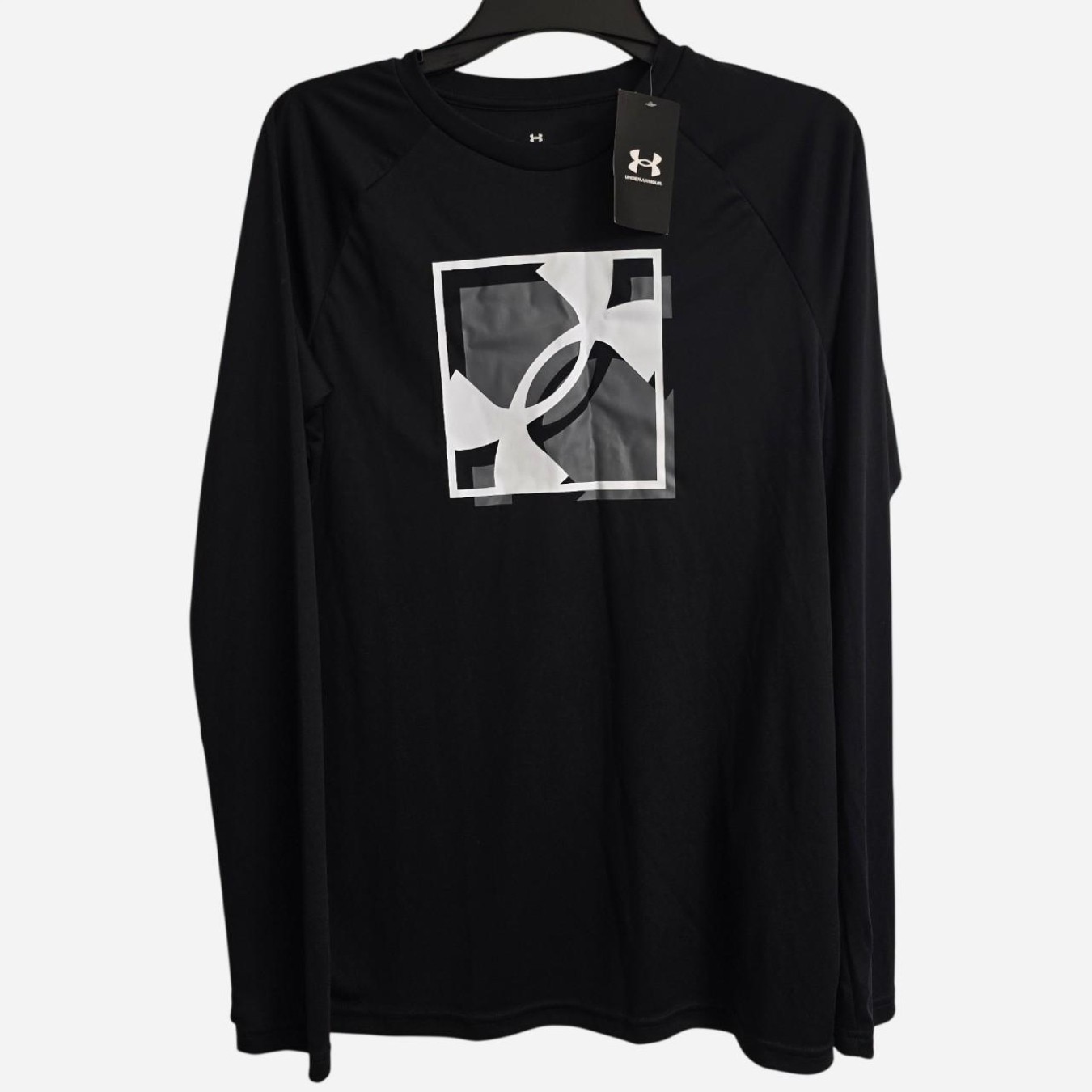 NWT Under Armour UA Boys Black Velocity Branded Longsleeve Athletic T-Shirt YXL