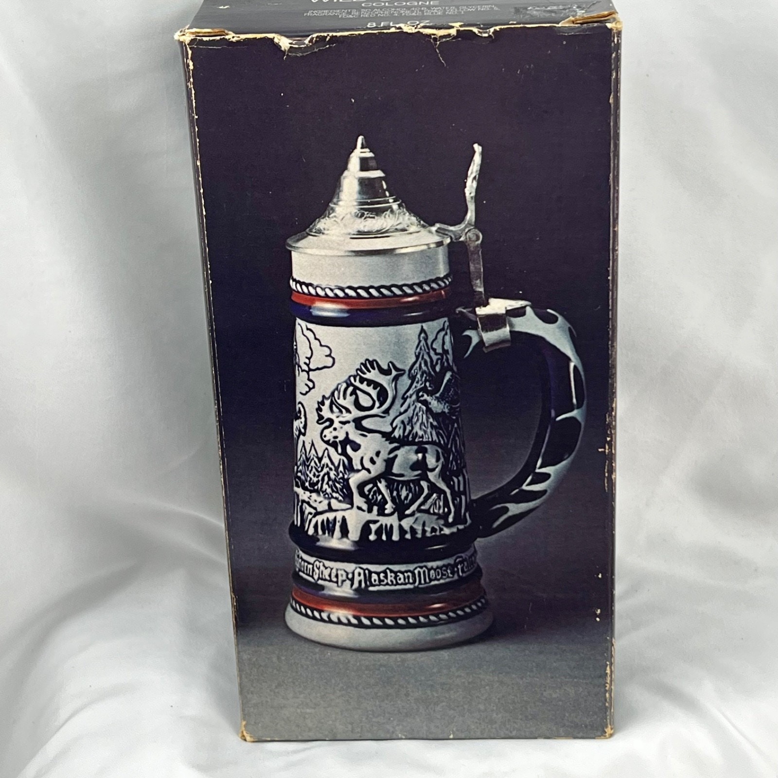 Vintage 1976 Avon Wild Country Collector Stein Wildlife Cologne Bottle Box