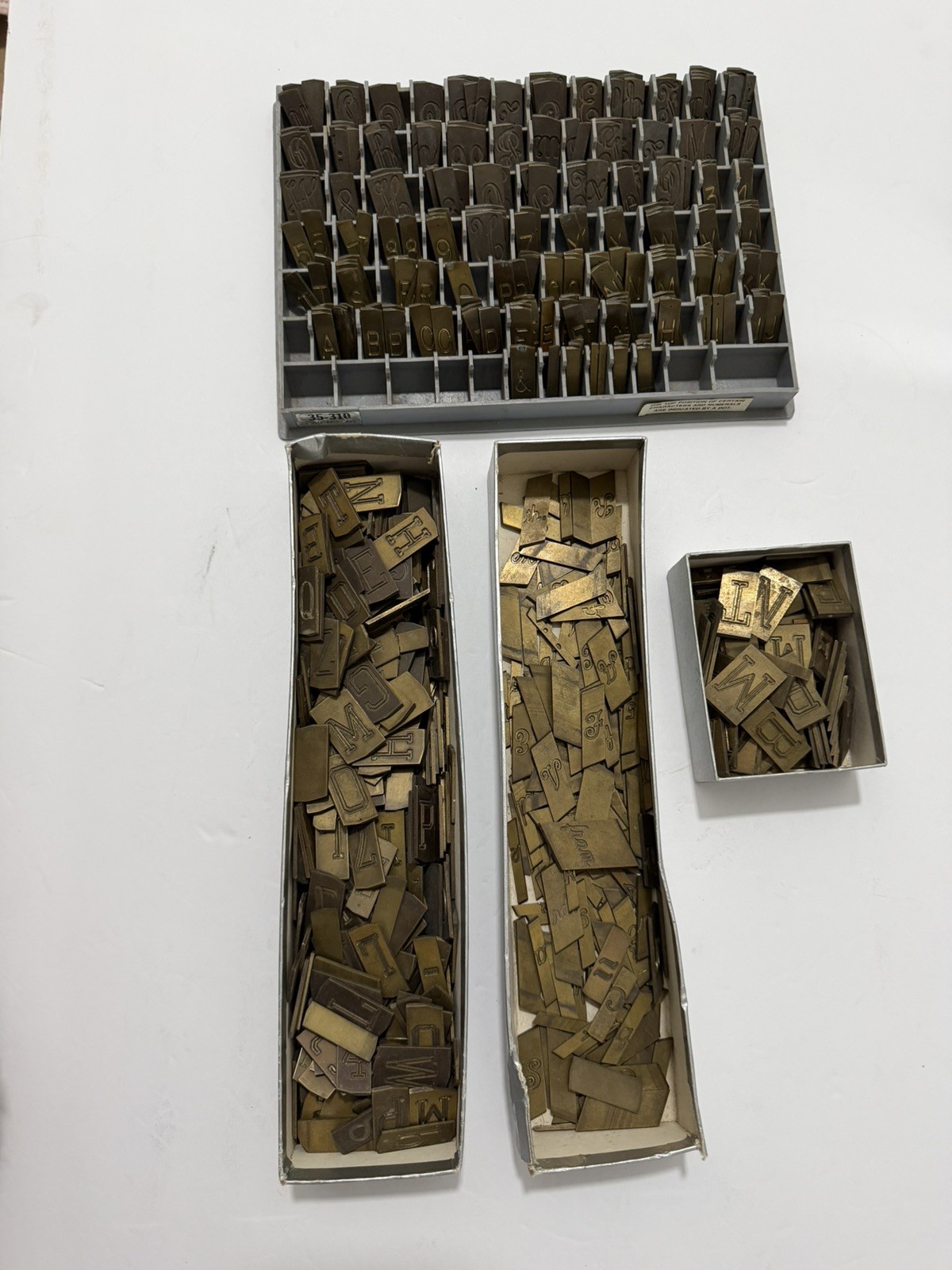 MIXED LOT OF NEW HERMES ENGRAVING FONTS MIXED LOT OF NEW HERMES ENGRAVING FONTS