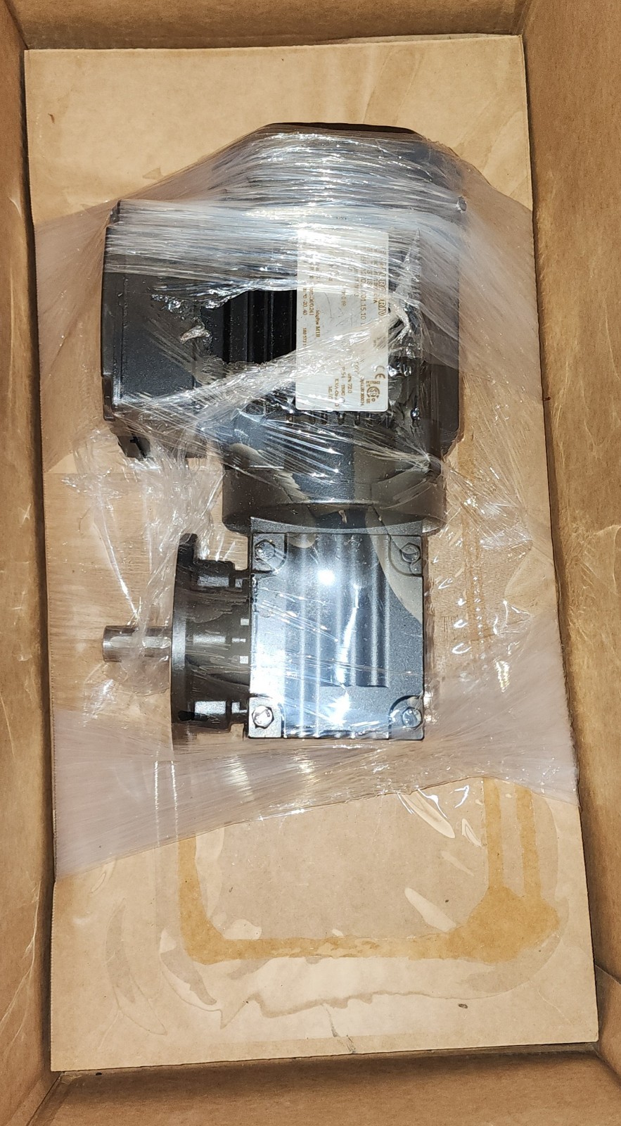 SEW-EURODRIVE WF20DRS71S4 GEAR MOTOR SEW EURODRIVE WF20DRS71S4 *NDA AVAILABLE*