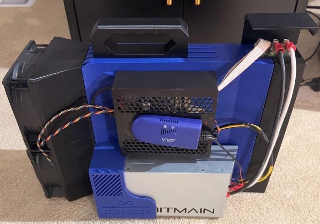 Bitman Antminer S19 Bitcoin Home Miner 26TH/s | 700W 24 J/TH | WiFi | Blue Body