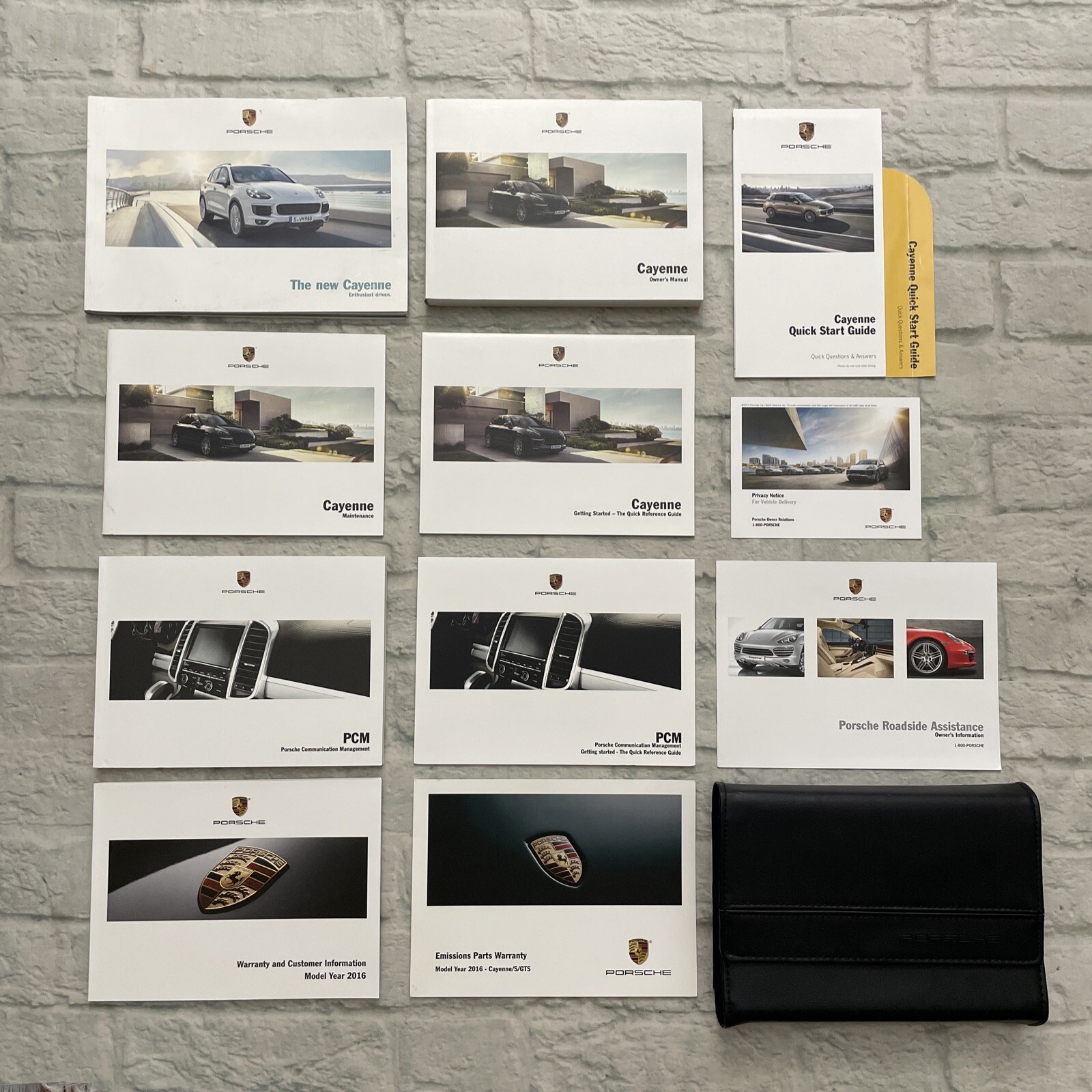 2016 Porsche CAYENNE Owners Manual (GTS Turbo Sport S E-Hybrid Diesel)