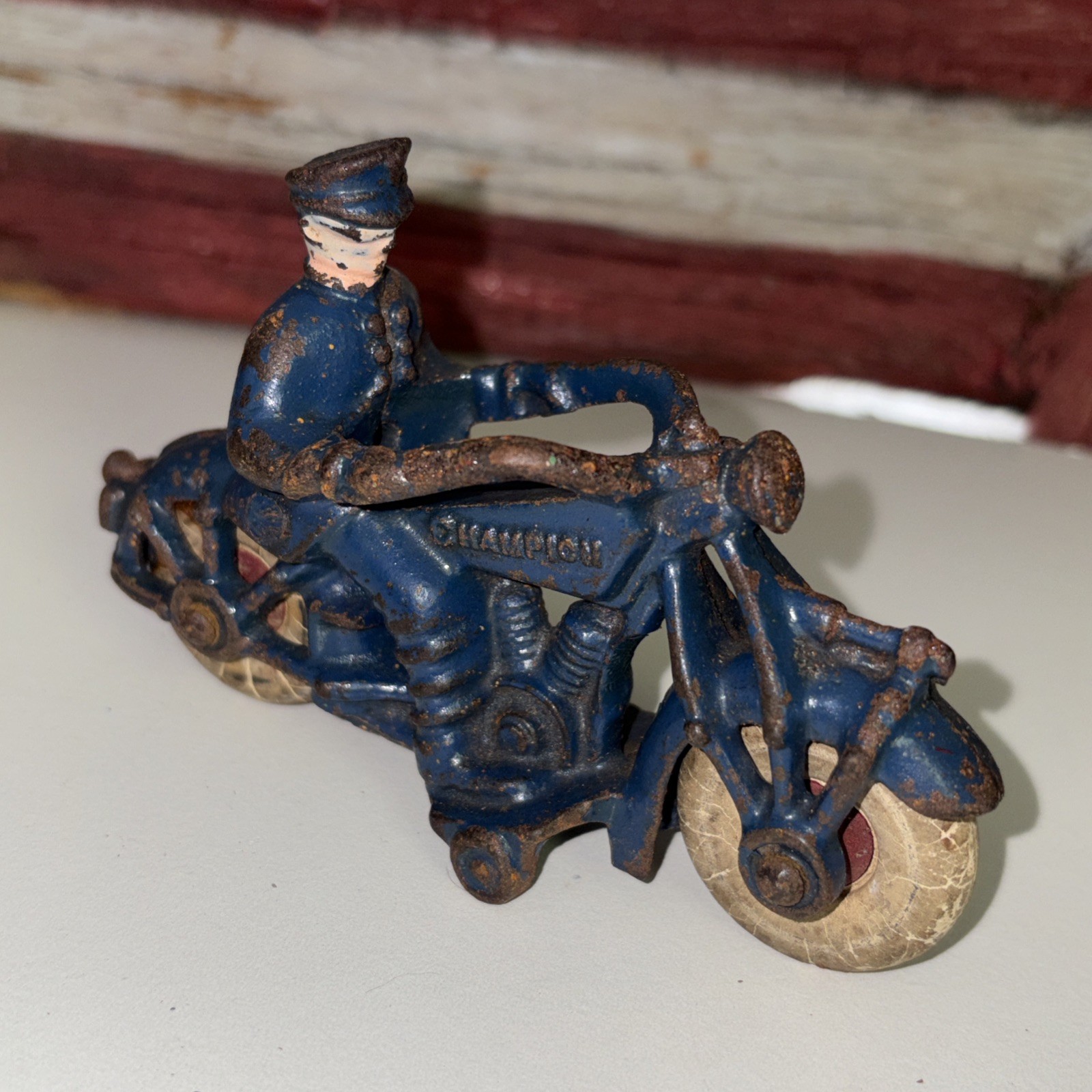 Antique Hubley Champion Cast Iron Police Motorcycle 5\ Antique Hubley Champion Cast Iron Police Motorcycle 5\