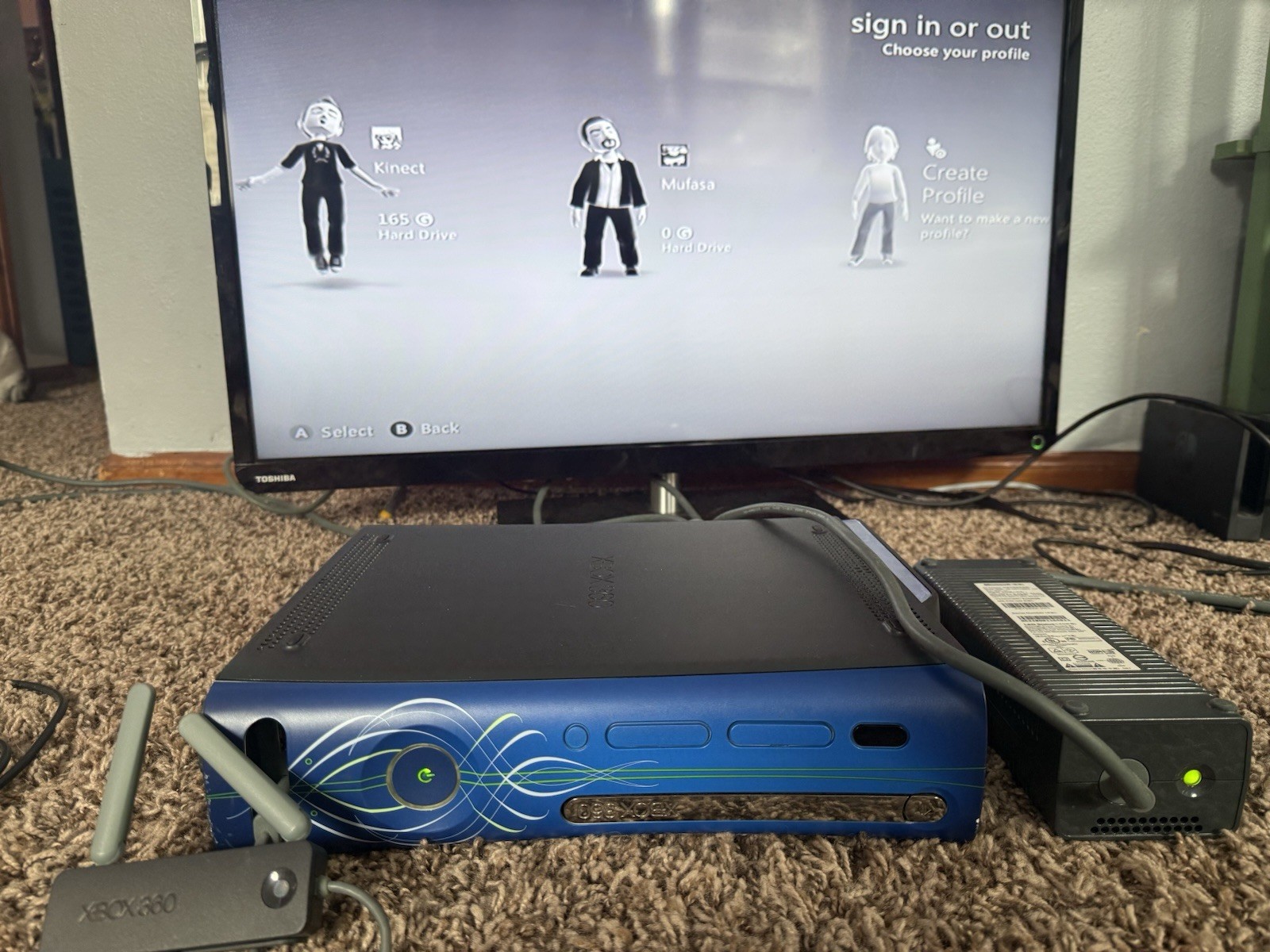 Microsoft Xbox 360 Elite Console Bundle Blue Hot Rod Faceplate Chatpad WiFi Adap